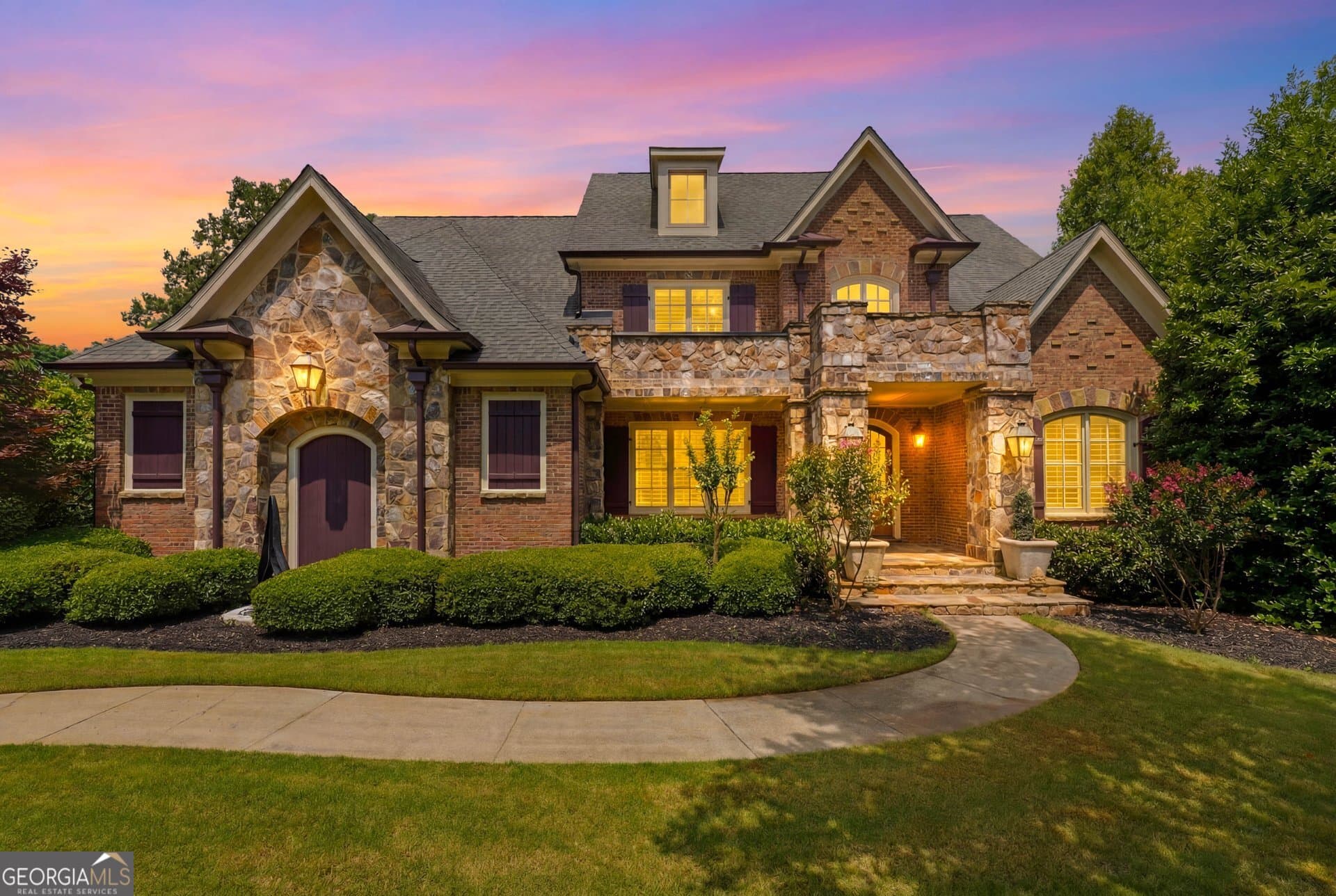 6 bedroom, 6.5 bathroom, 7,383 sq ft single family residence for sale at 6244 Arnall Court, Acworth, GA 30101 — photo 3