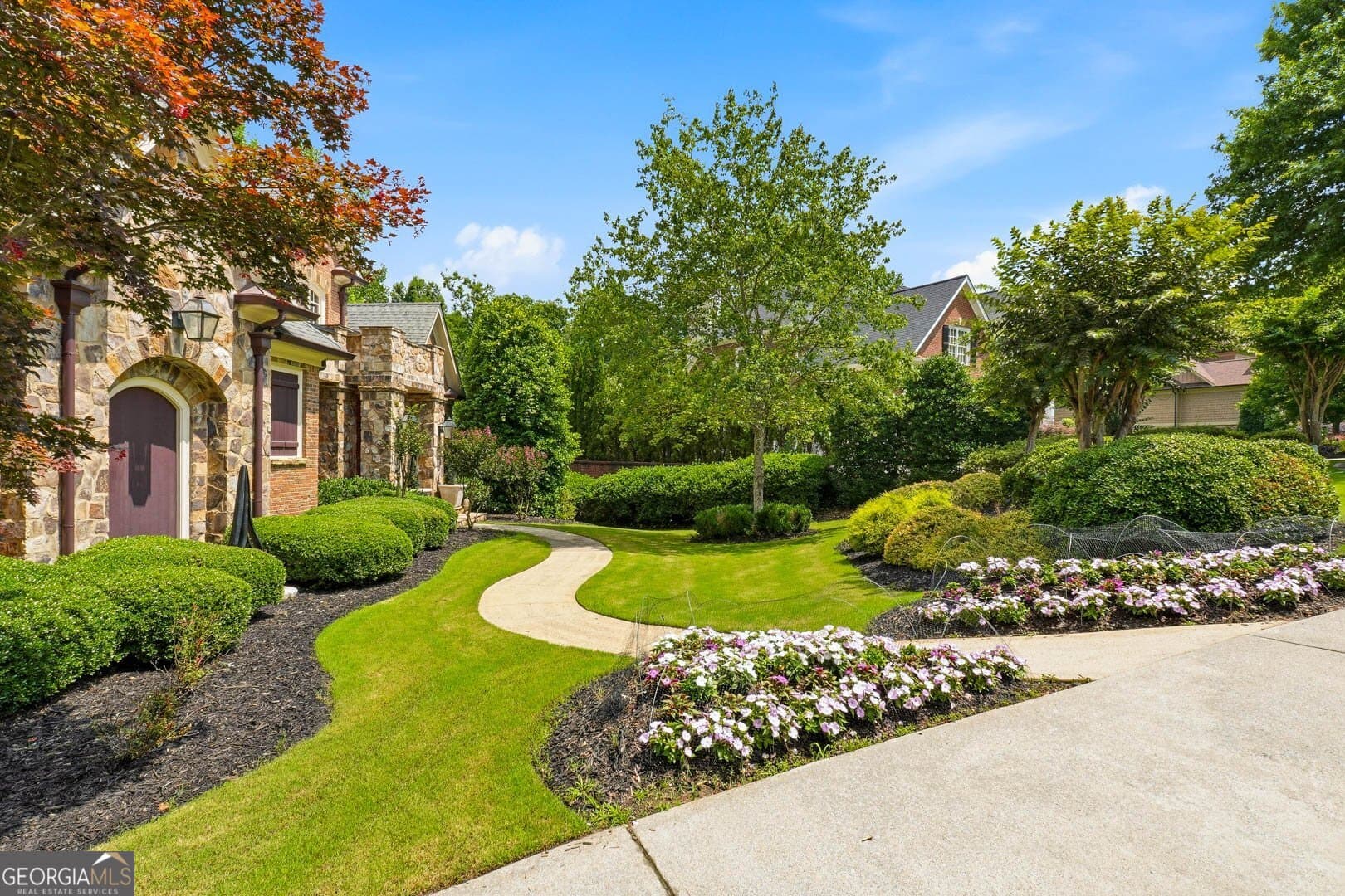 6 bedroom, 6.5 bathroom, 7,383 sq ft single family residence for sale at 6244 Arnall Court, Acworth, GA 30101 — photo 5