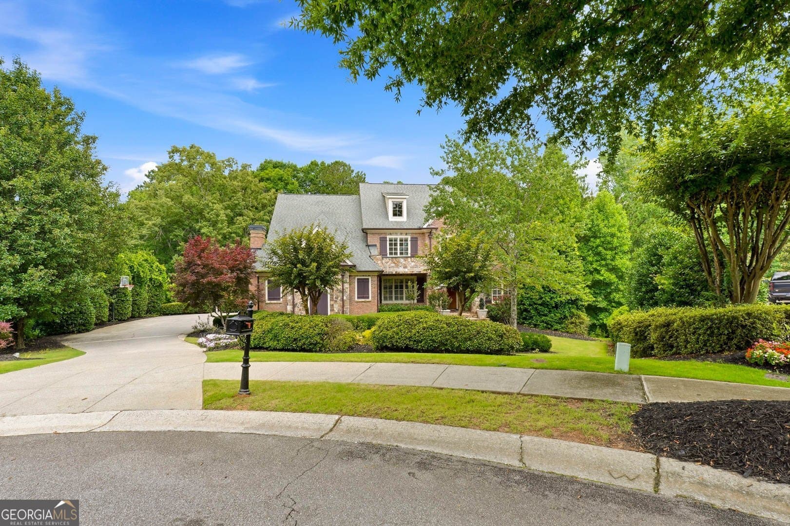 6 bedroom, 6.5 bathroom, 7,383 sq ft single family residence for sale at 6244 Arnall Court, Acworth, GA 30101 — photo 8