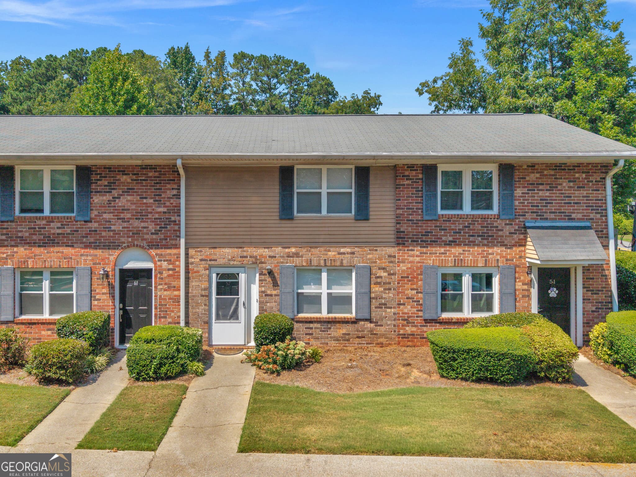 2 bedroom, 1.5 bathroom, 1,080 sq ft condominium for sale at 57 Northdale Place, Lawrenceville, GA 30046 — photo 1 of 33
