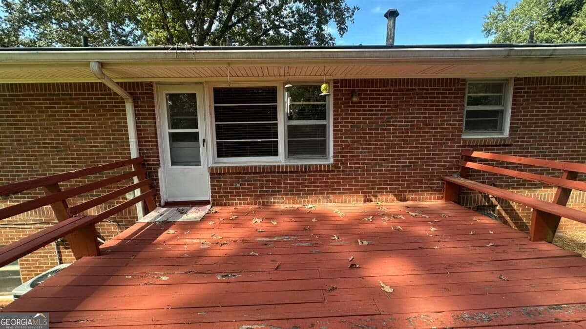 3 bedroom, 2 bathroom, 1,516 sq ft single family residence for sale at 5574 Laurel Lane, Lilburn, GA 30047 — photo 8