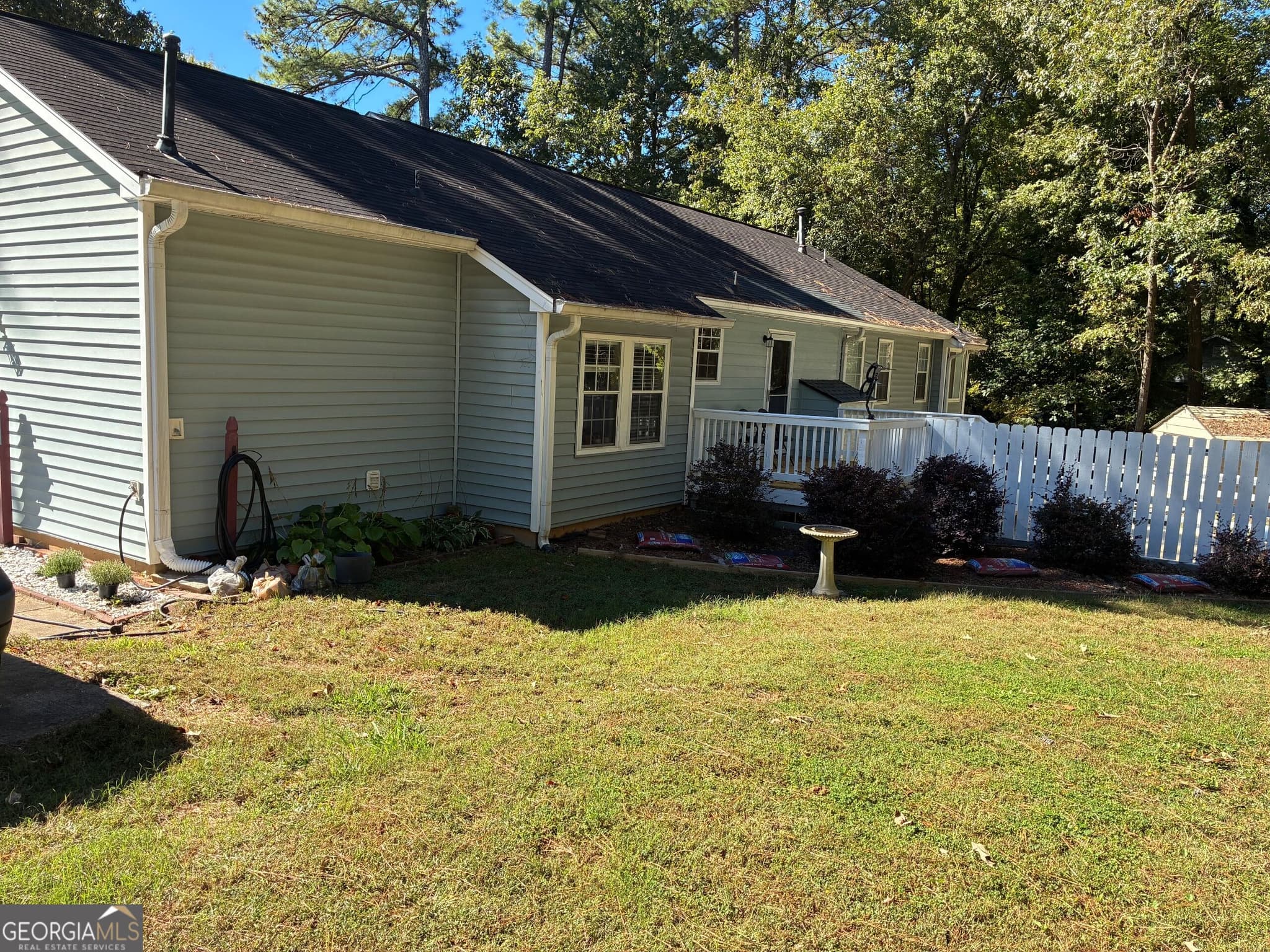 3 bedroom, 2 bathroom, 1,640 sq ft single family residence for sale at 260 Cottonpatch Road, Lawrenceville, GA 30046 — photo 3
