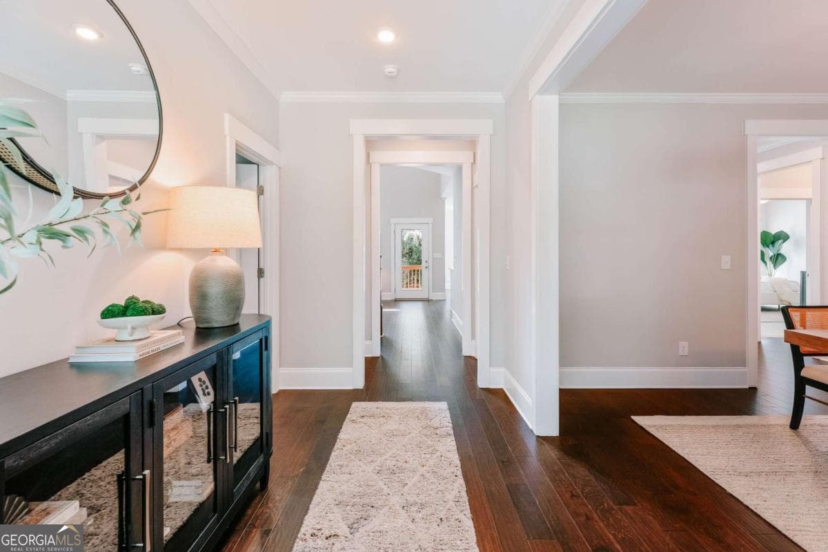5 bedroom, 4.5 bathroom, 3,328 sq ft single family residence for sale at 105 Inverness Road, Athens, GA 30606 — photo 8