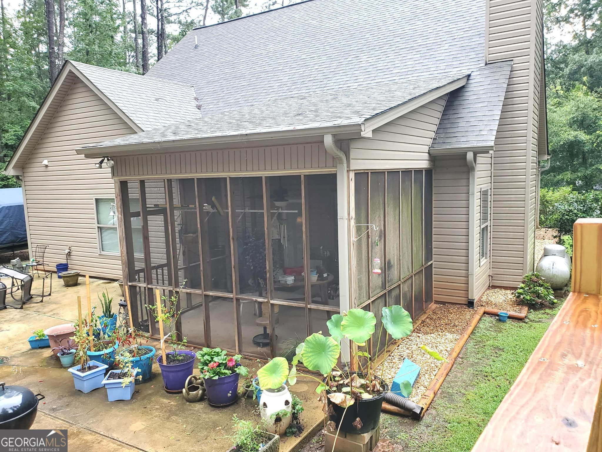 4 bedroom, 2.5 bathroom, 2,046 sq ft single family residence for sale at 575 Starling Drive, Monticello, GA 31064 — photo 3