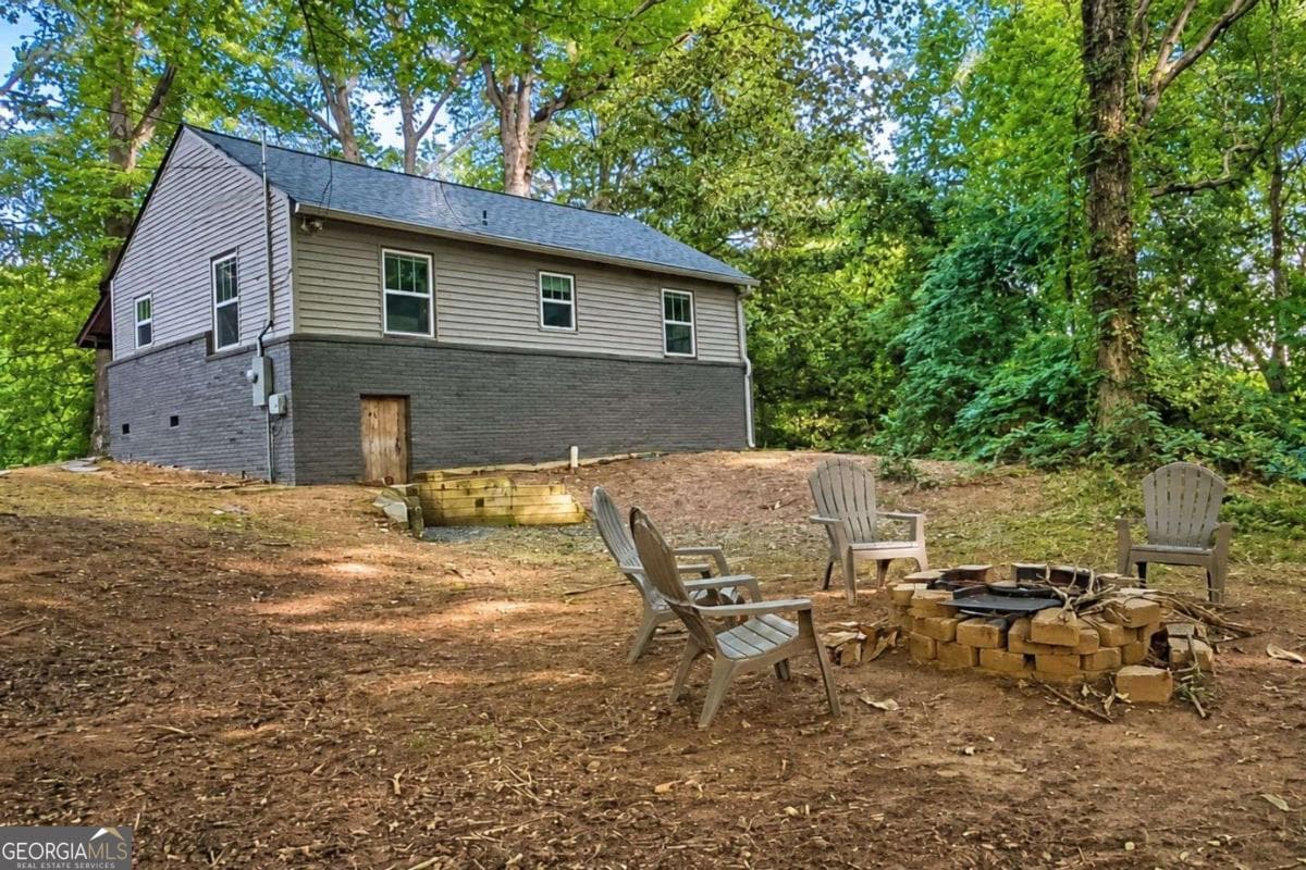 2 bedroom, 2 bathroom, 1,005 sq ft single family residence for sale at 2087 Chatsworth Highway, Ellijay, GA 30540 — photo 9