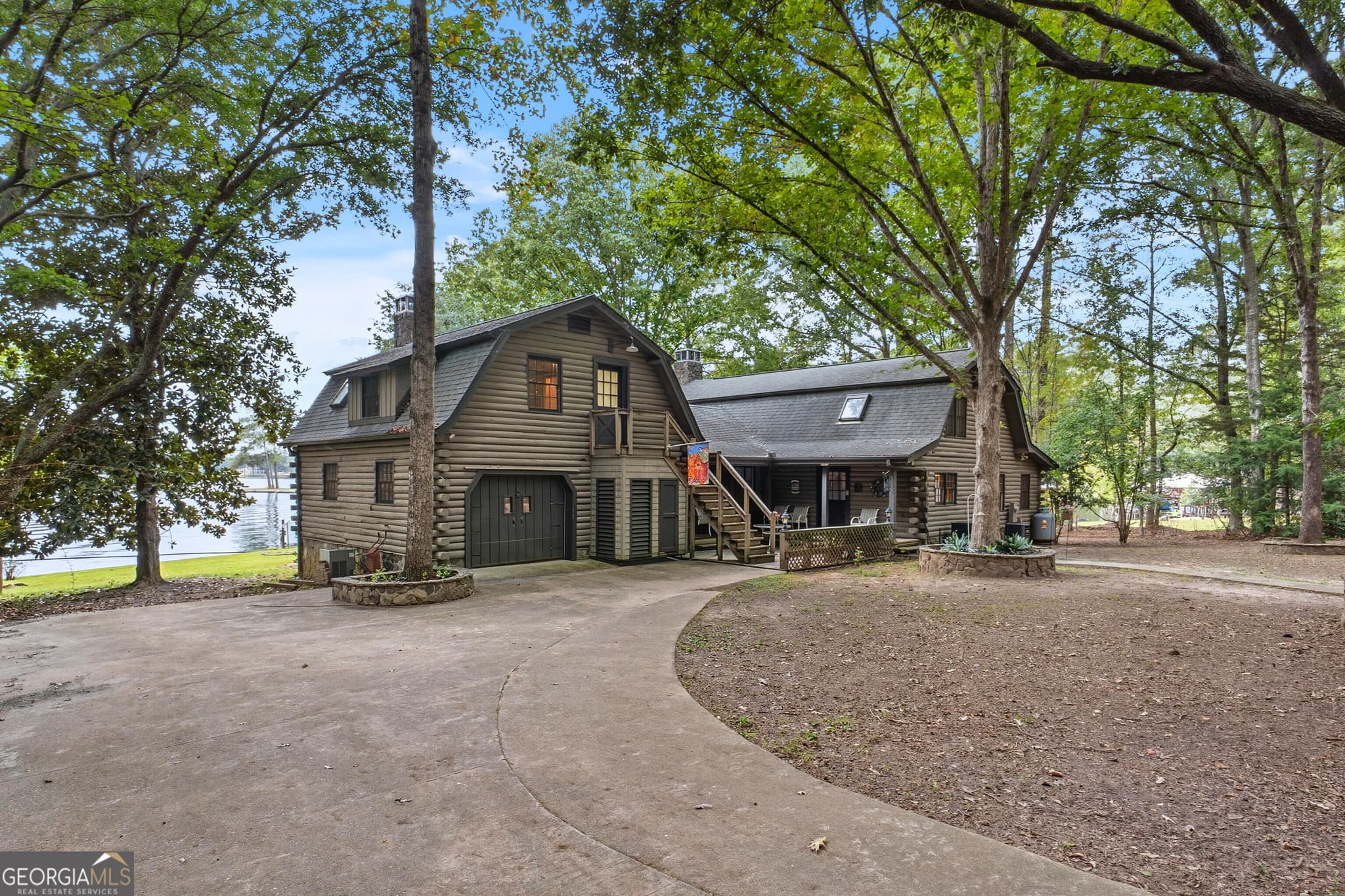 4 bedroom, 3 bathroom, 4,384 sq ft single family residence for sale at 324 Blenny Run, Jackson, GA 30233 — photo 7