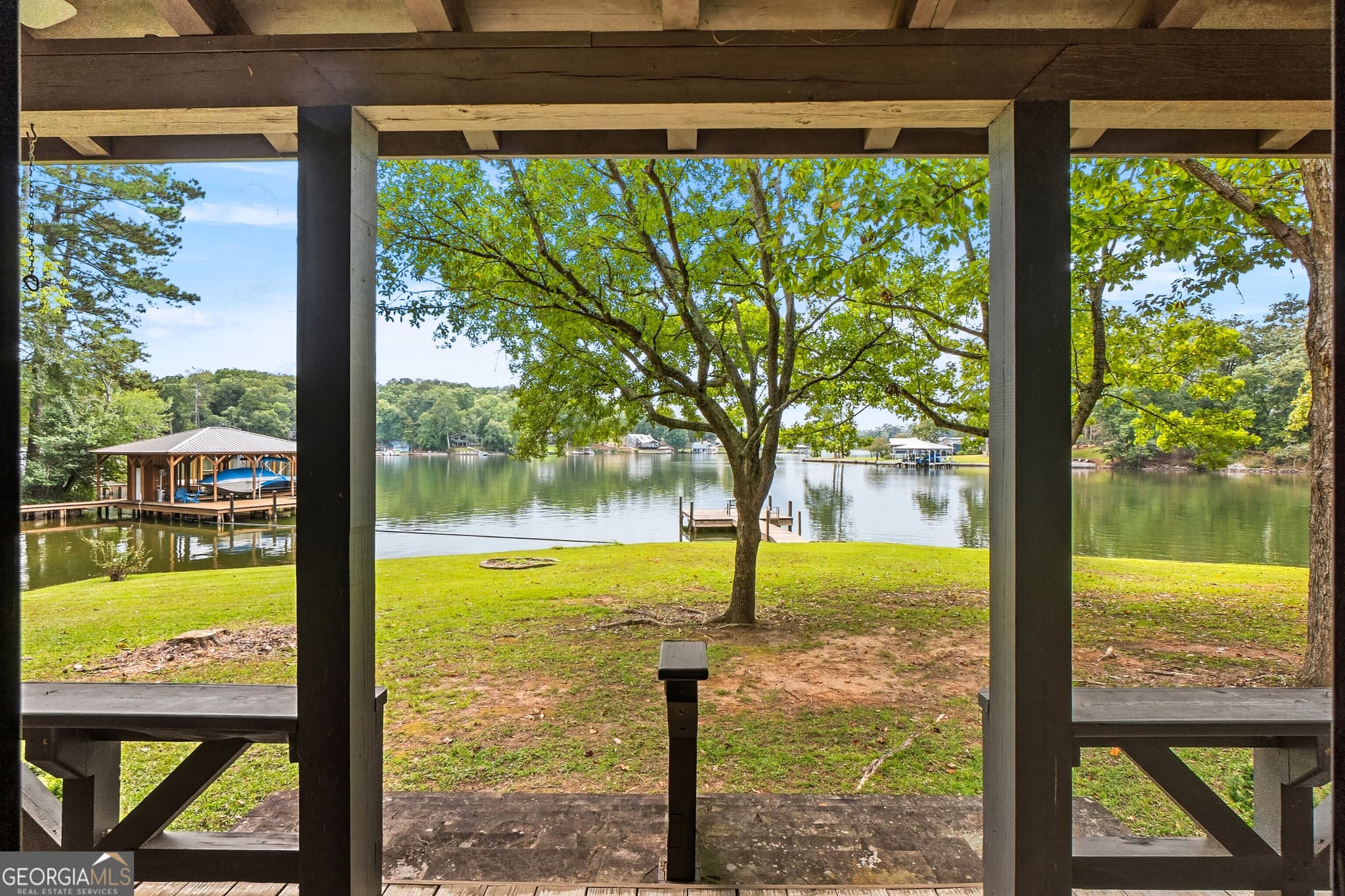 4 bedroom, 3 bathroom, 4,384 sq ft single family residence for sale at 324 Blenny Run, Jackson, GA 30233 — photo 10