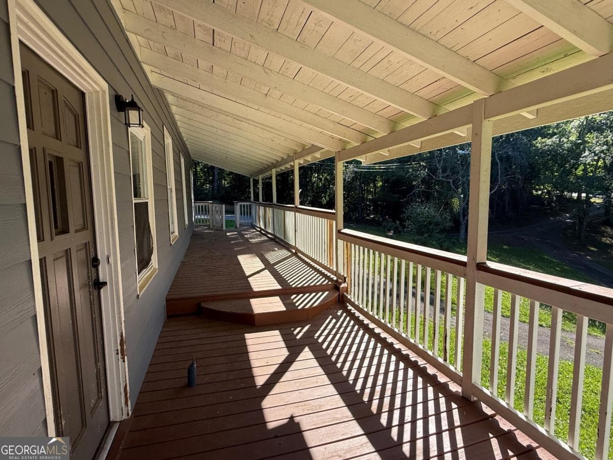 3 bedroom, 2 bathroom, 1,680 sq ft single family residence for sale at 1163 Kinney Mill Road, Mount Airy, GA 30563 — photo 2