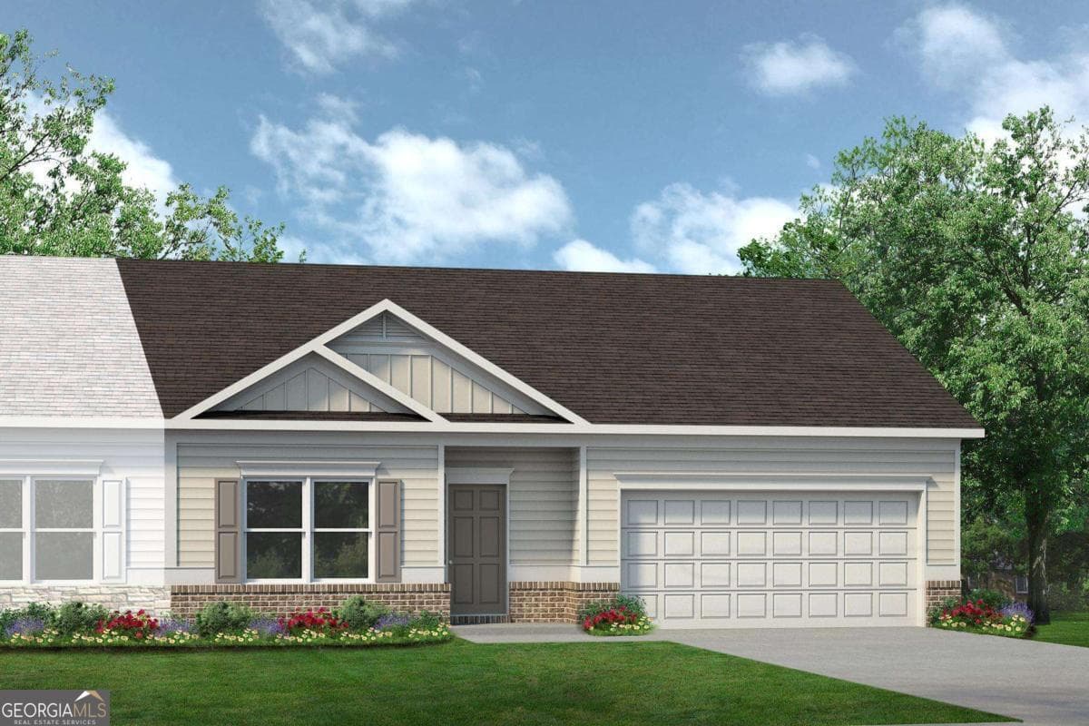 3 bedroom, 2 bathroom, 1,202 sq ft single family residence under contract at 127 Cottage Court 7A, Thomaston, GA 30286