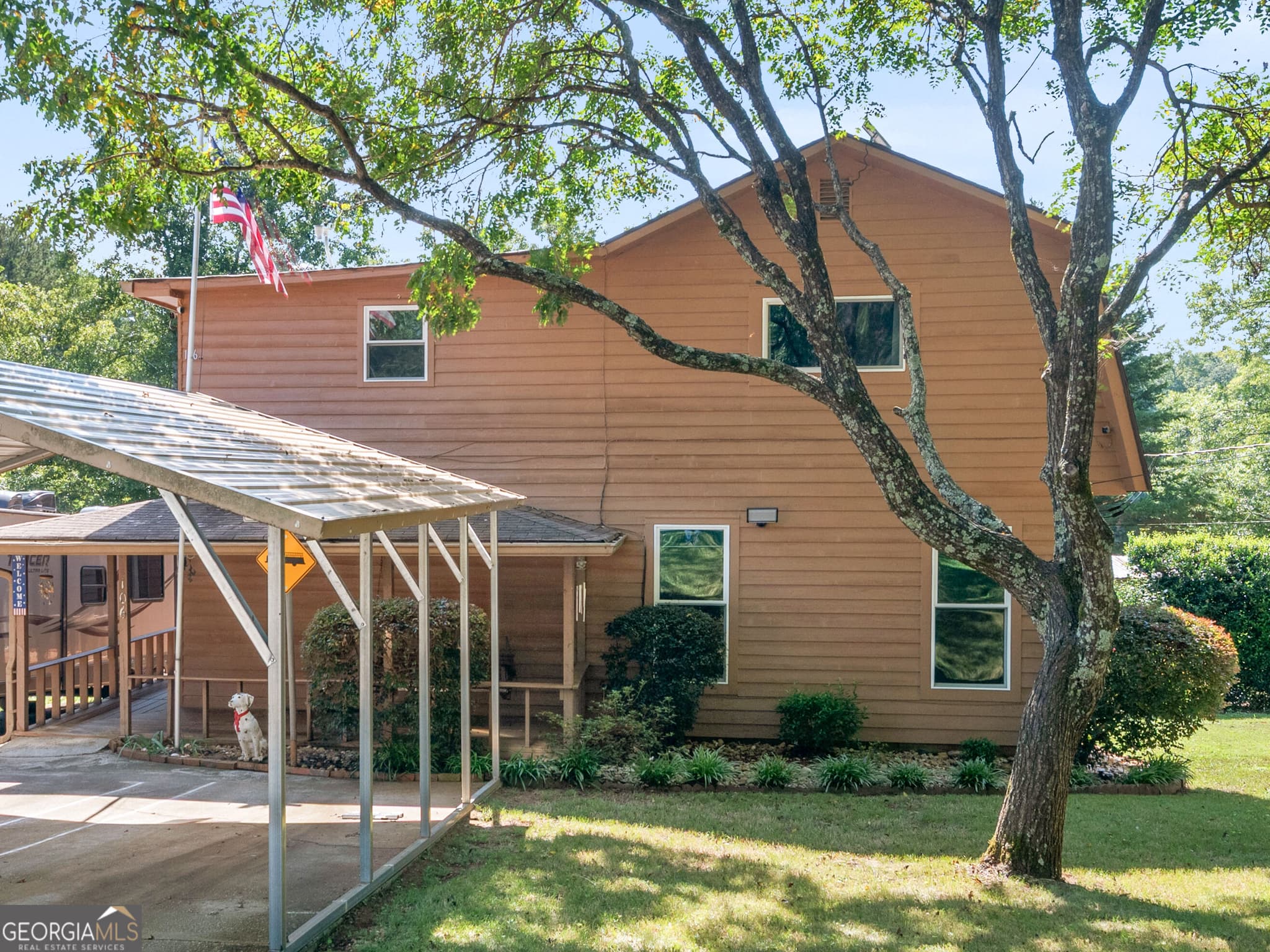 4 bedroom, 3 bathroom, 2,048 sq ft single family residence for sale at 106 Central Lake Circle, Griffin, GA 30223 — photo 1 of 52