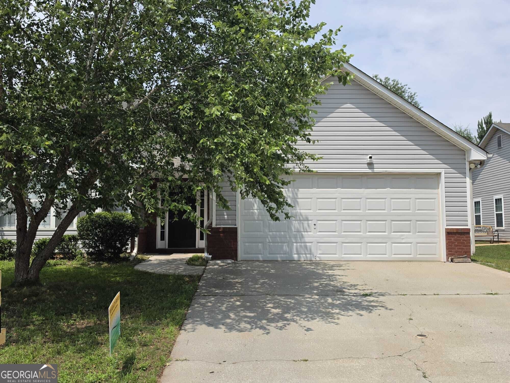 3 bedroom, 2.5 bathroom, 1,320 sq ft single family residence for rent at 1865 Neighborhood Walk, Mcdonough, GA 30252 for $1,850 a month — photo 1 of 1