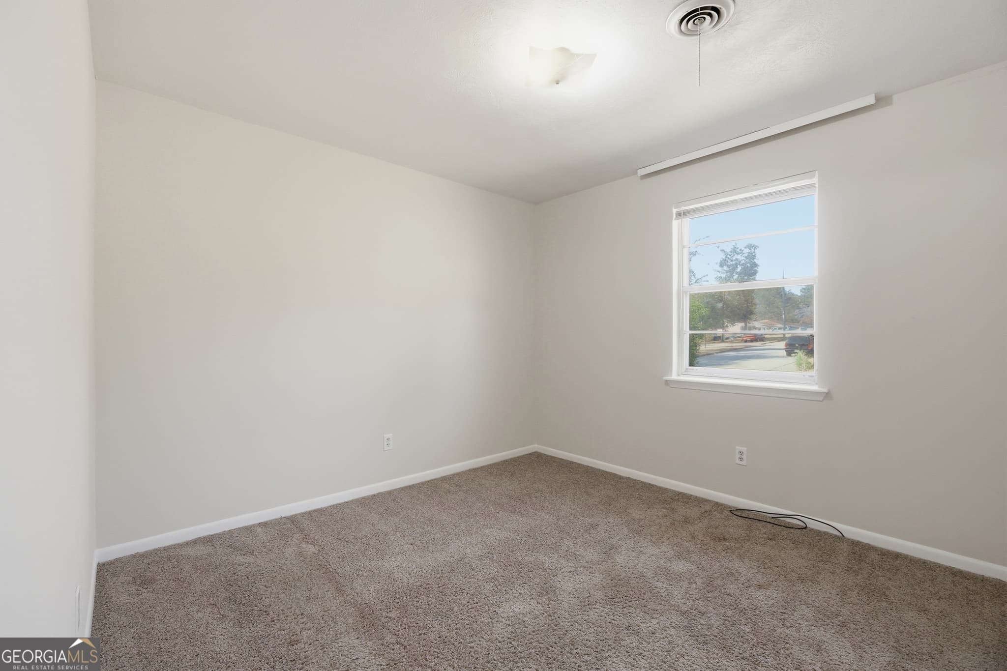 3 bedroom, 2 bathroom, 1,055 sq ft single family residence for sale at 3606 Greiner Drive, Augusta, GA 30906 — photo 4