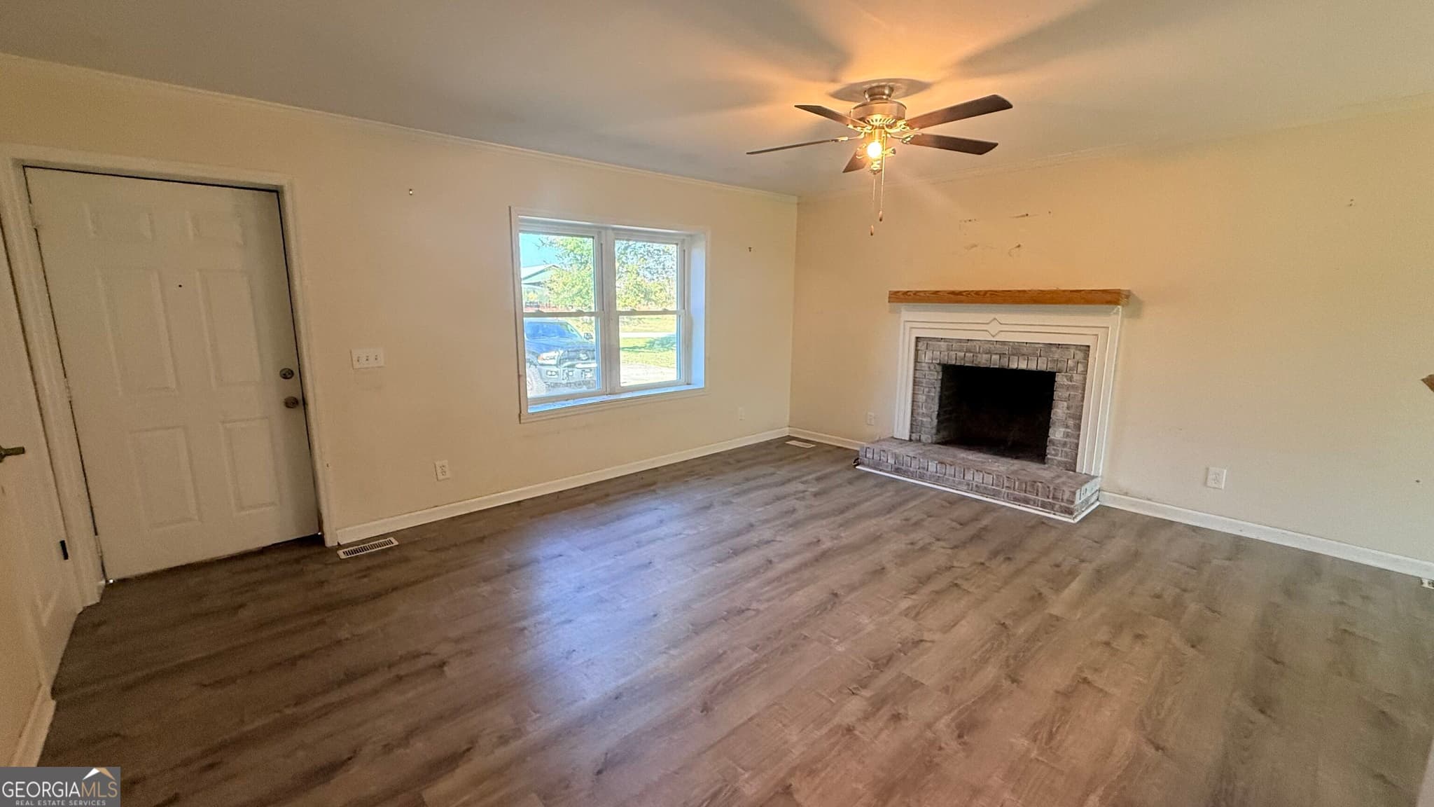 2 bedroom, 1.5 bathroom, 1,344 sq ft single family residence for sale at 1670 Sandy Flat Road, Bowdon, GA 30108 — photo 6