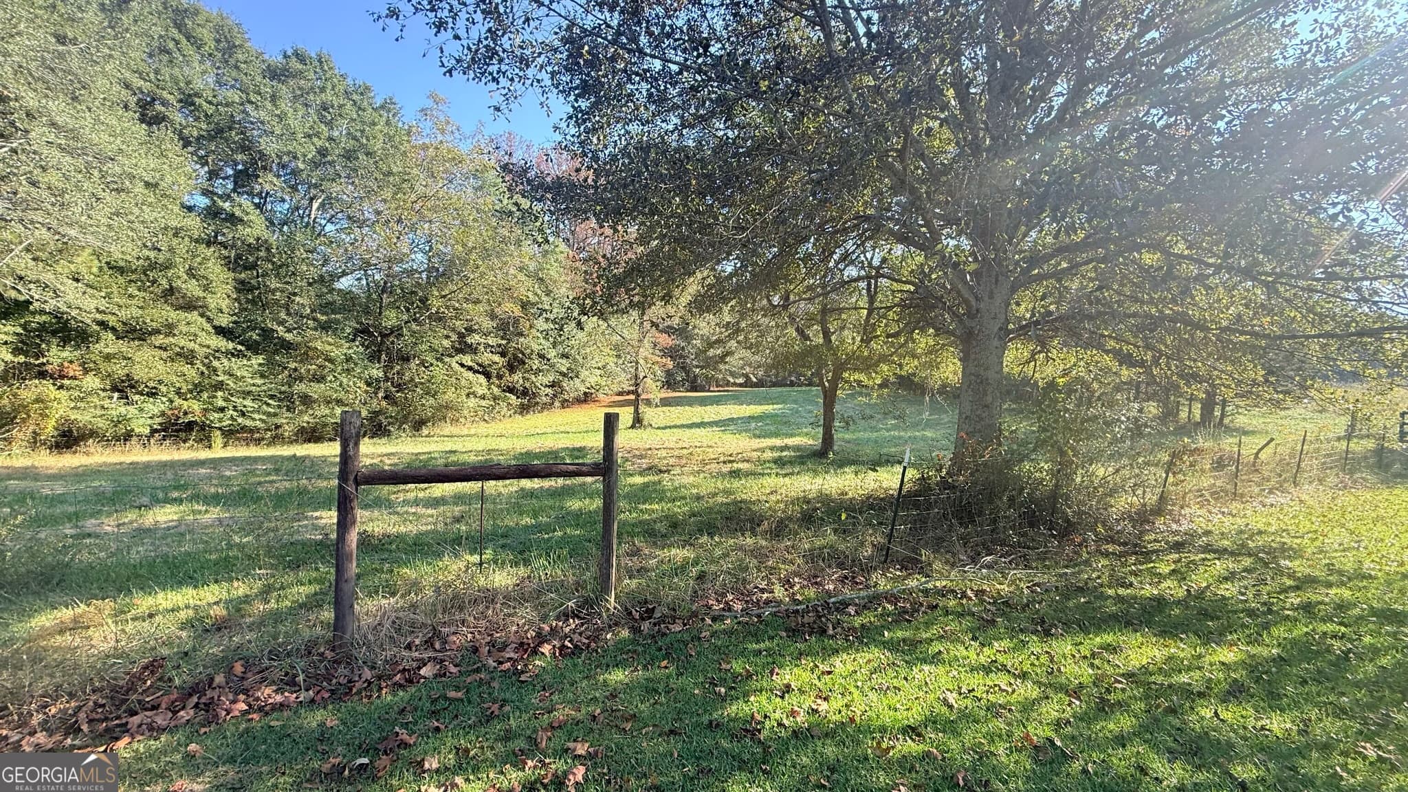 2 bedroom, 1.5 bathroom, 1,344 sq ft single family residence for sale at 1670 Sandy Flat Road, Bowdon, GA 30108 — photo 4