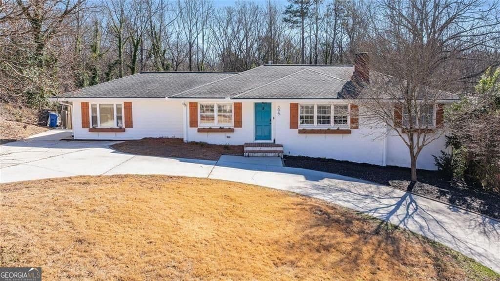 5 bedroom, 3.5 bathroom, 3,242 sq ft single family residence sold at 295 Oakland Drive, Gainesville, GA 30501