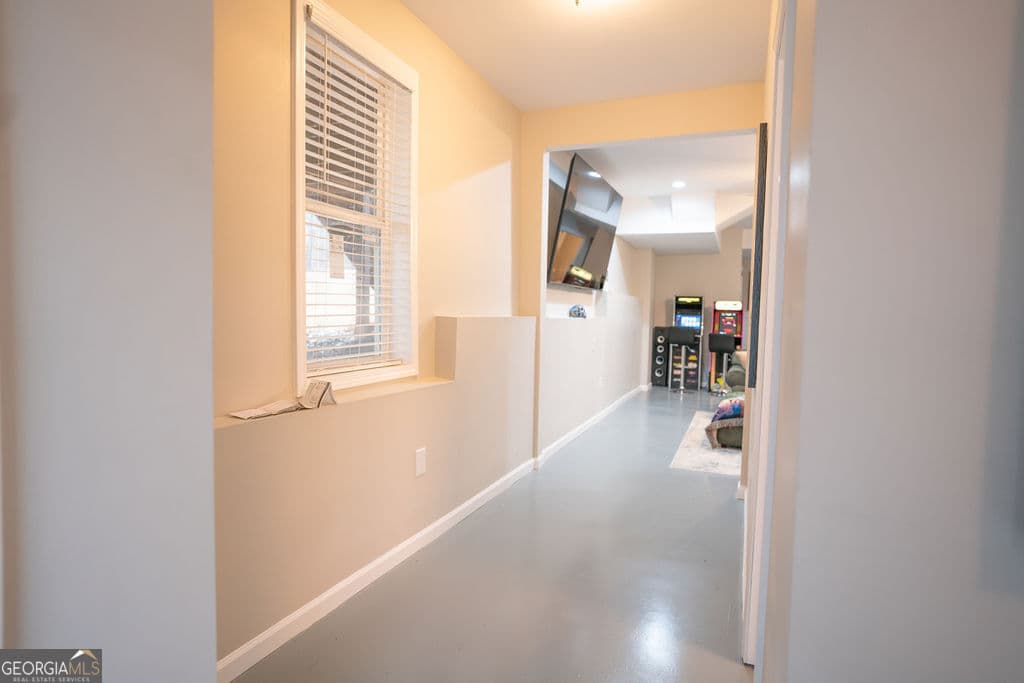 2 bedroom, 1 bathroom, 990 sq ft single family residence for rent at 80 Adrians Lane BASEMENT, Covington, GA 30016 for $2,400 a month — photo 2