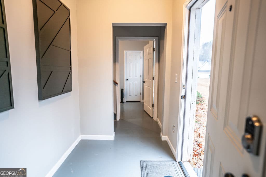 2 bedroom, 1 bathroom, 990 sq ft single family residence for rent at 80 Adrians Lane BASEMENT, Covington, GA 30016 for $2,400 a month — photo 3