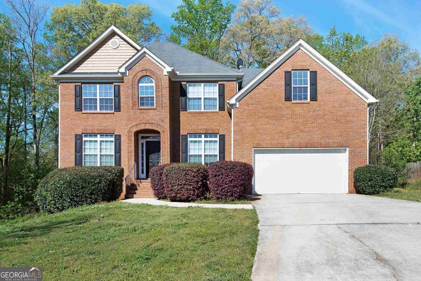 2 bedroom, 1 bathroom, 990 sq ft single family residence for rent at 80 Adrians Lane BASEMENT, Covington, GA 30016 for $2,400 a month — photo 1 of 39