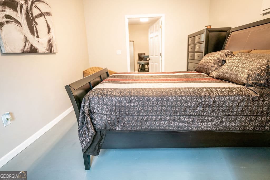2 bedroom, 1 bathroom, 990 sq ft single family residence for rent at 80 Adrians Lane BASEMENT, Covington, GA 30016 for $2,400 a month — photo 9