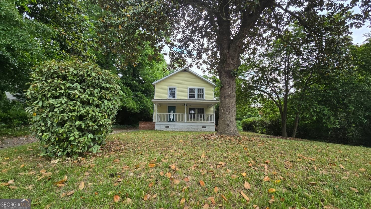 2 bedroom, 1.5 bathroom, 1,740 sq ft single family residence sold at 222 Macon Street, Mcdonough, GA 30253