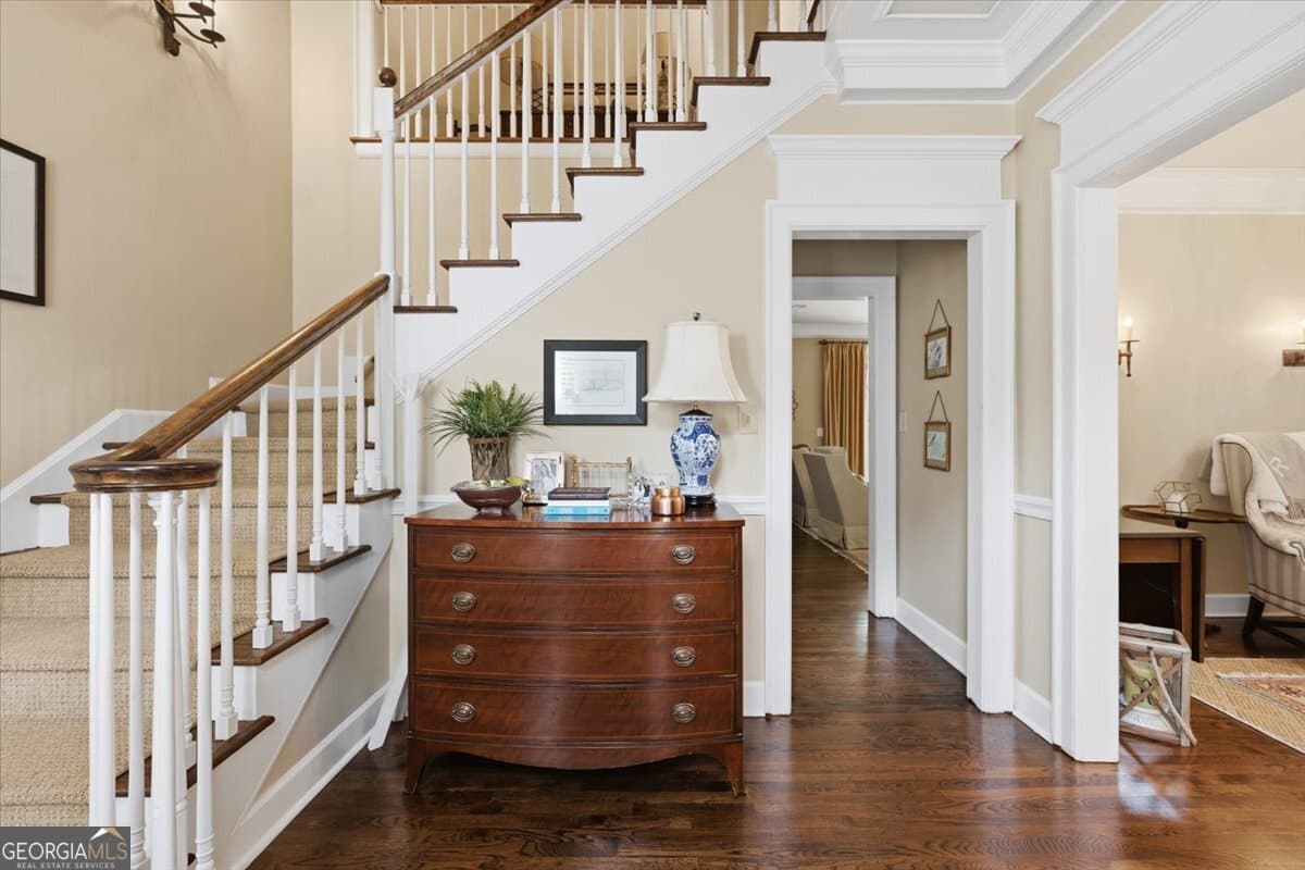5 bedroom, 4 bathroom, 4,808 sq ft single family residence for sale at 5044 Wellington Drive, Macon, GA 31210 — photo 5