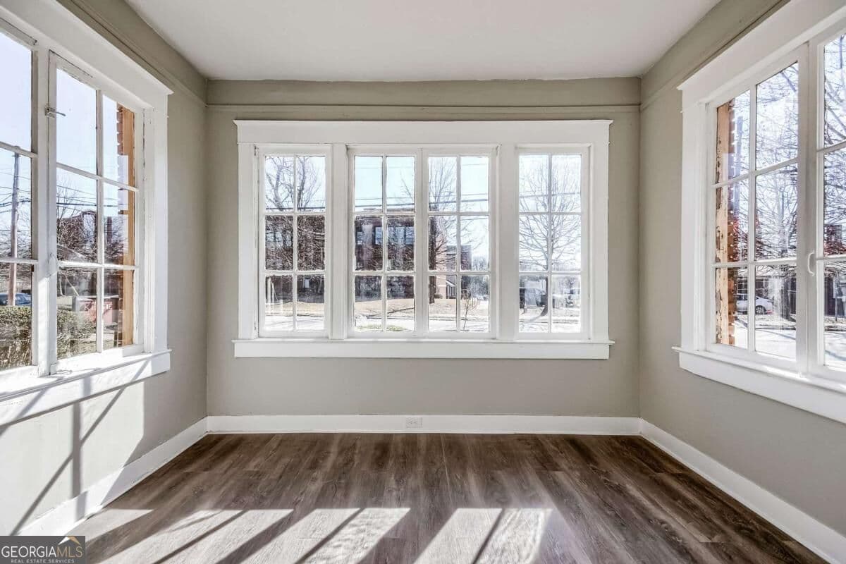 multi family,quadruplex for sale at 1445 Lucile Avenue, Atlanta, GA 30310 — photo 9