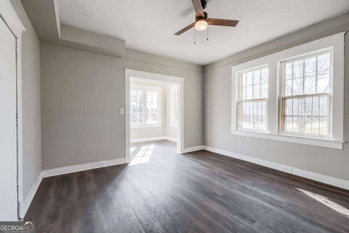 multi family,quadruplex for sale at 1445 Lucile Avenue, Atlanta, GA 30310 — photo 10