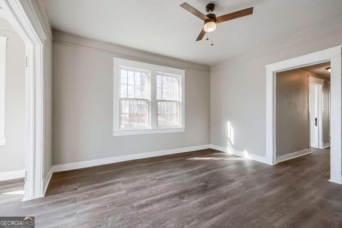 multi family,quadruplex for sale at 1445 Lucile Avenue, Atlanta, GA 30310 — photo 8