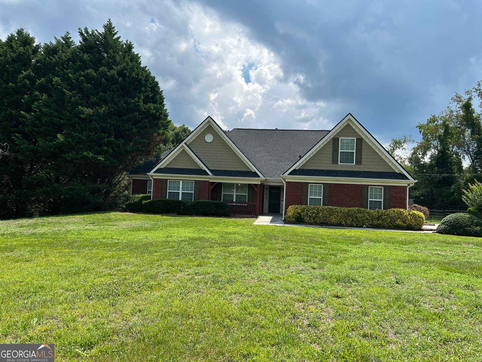 4 bedroom, 3 bathroom, 2,200 sq ft single family residence sold at 381 YOUTH JERSEY Road, Covington, GA 30014