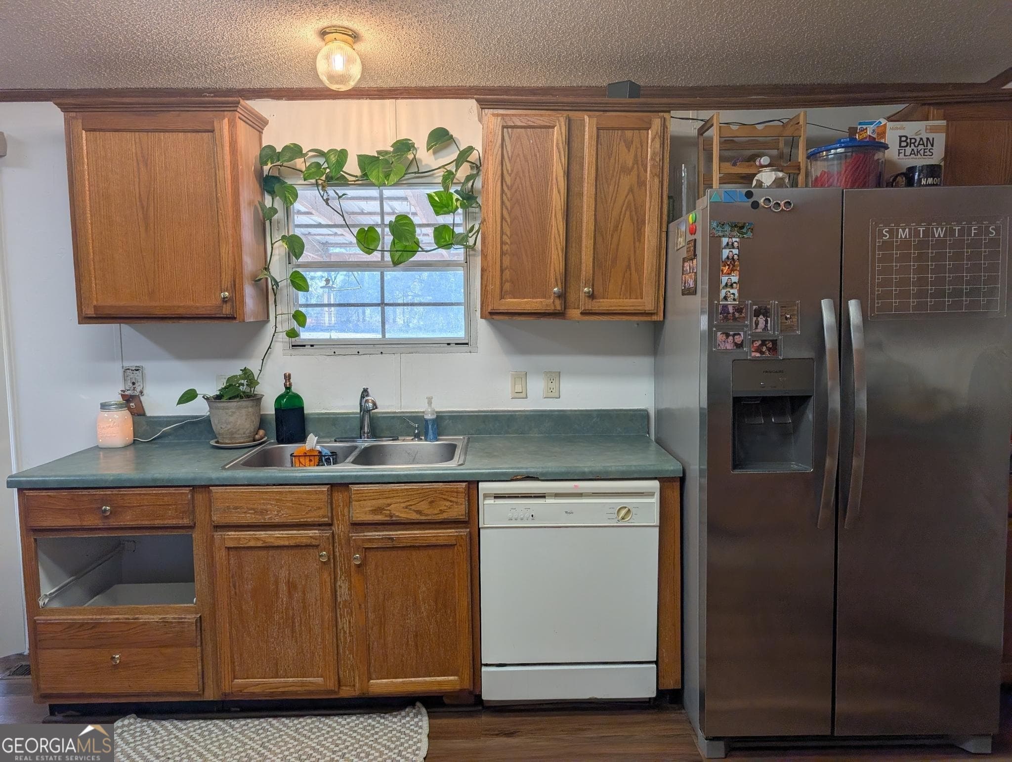 4 bedroom, 2 bathroom, 2,140 sq ft manufactured home,single family residence for sale at 301 Cottonton Road, Pittsview, AL 36871 — photo 4