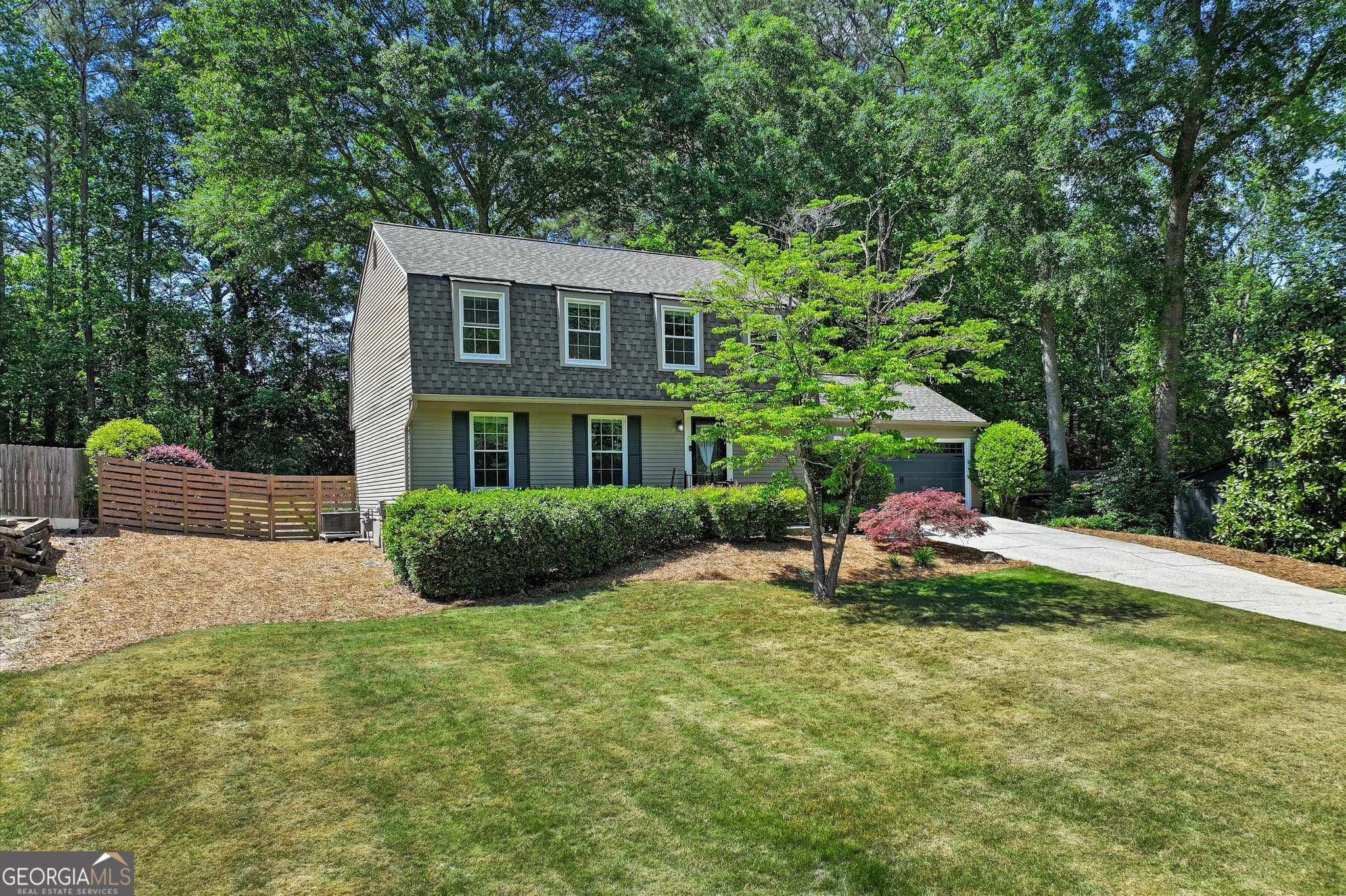 4 bedroom, 2.5 bathroom single family residence sold at 281 Cross Gate Drive, Marietta, GA 30068
