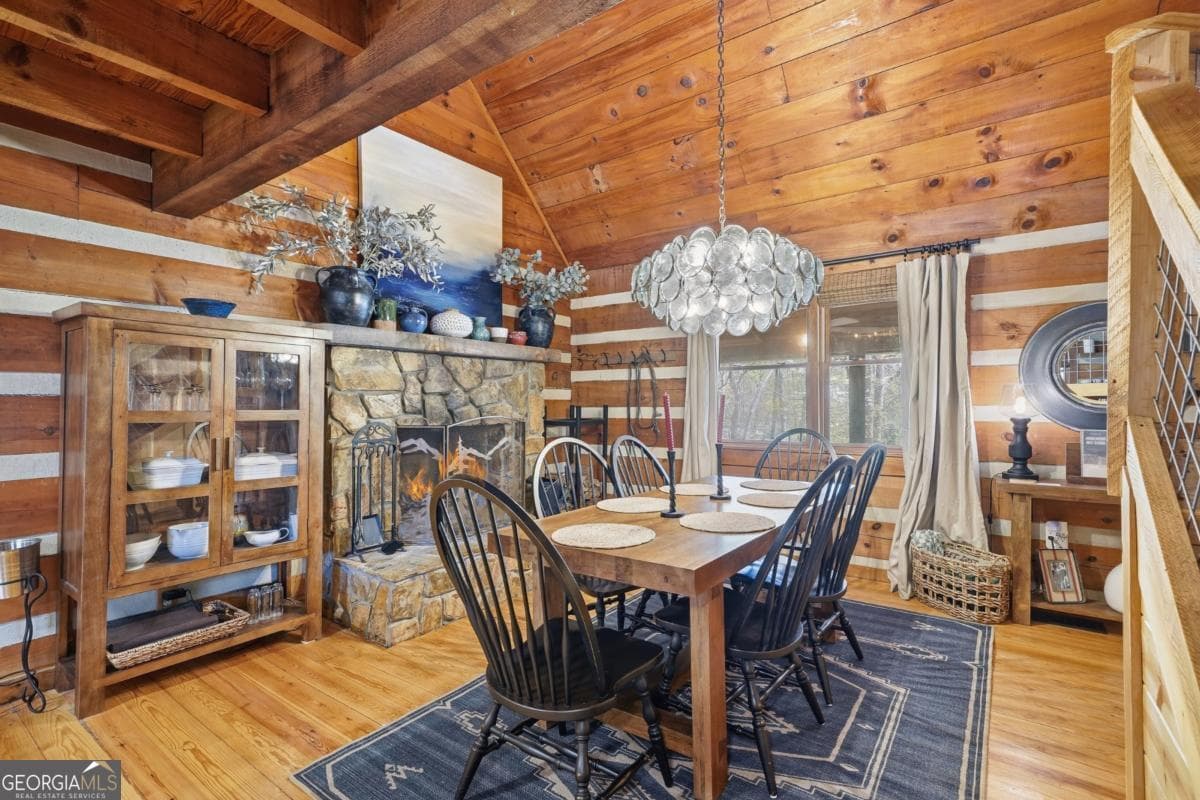 3 bedroom, 1.5 bathroom, 1,458 sq ft cabin,single family residence for sale at 33 Foxhound Drive, Ellijay, GA 30540 — photo 8