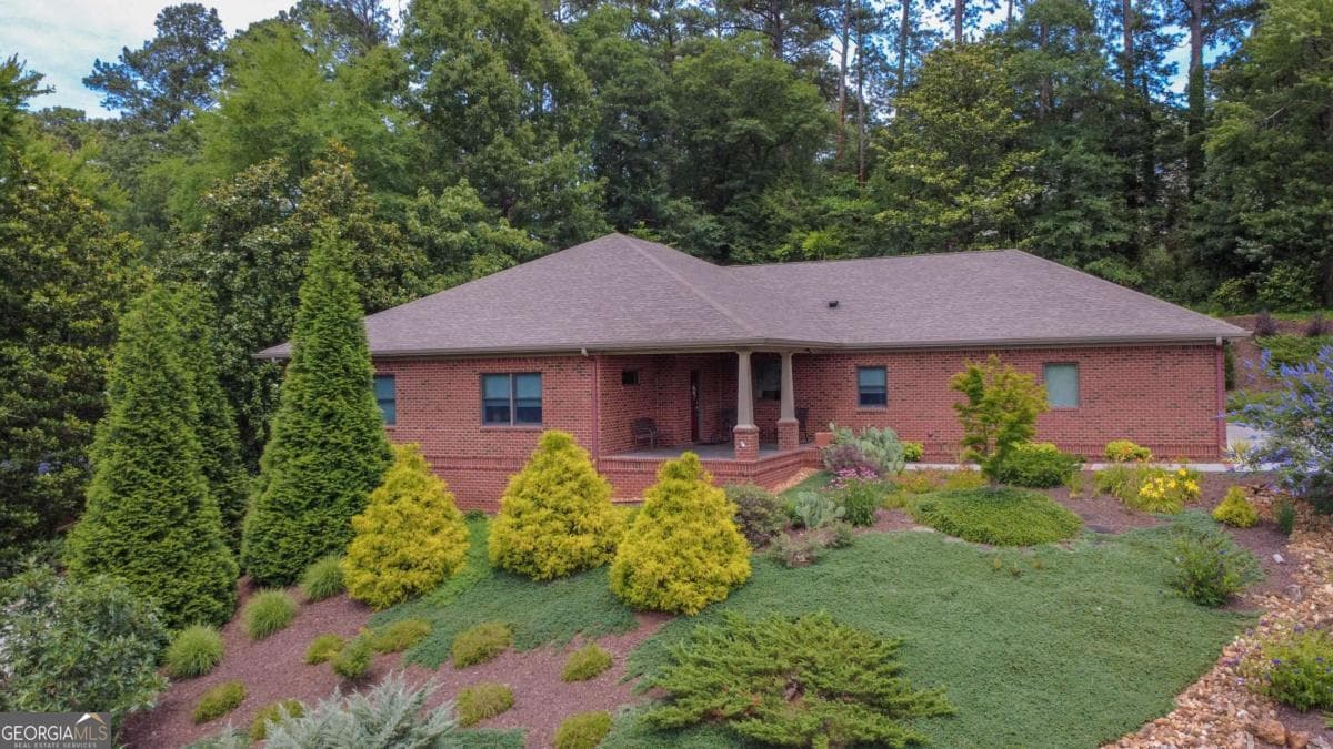 4 bedroom, 3.5 bathroom, 2,830 sq ft single family residence sold at 118 Terrell Drive, Cartersville, GA 30120