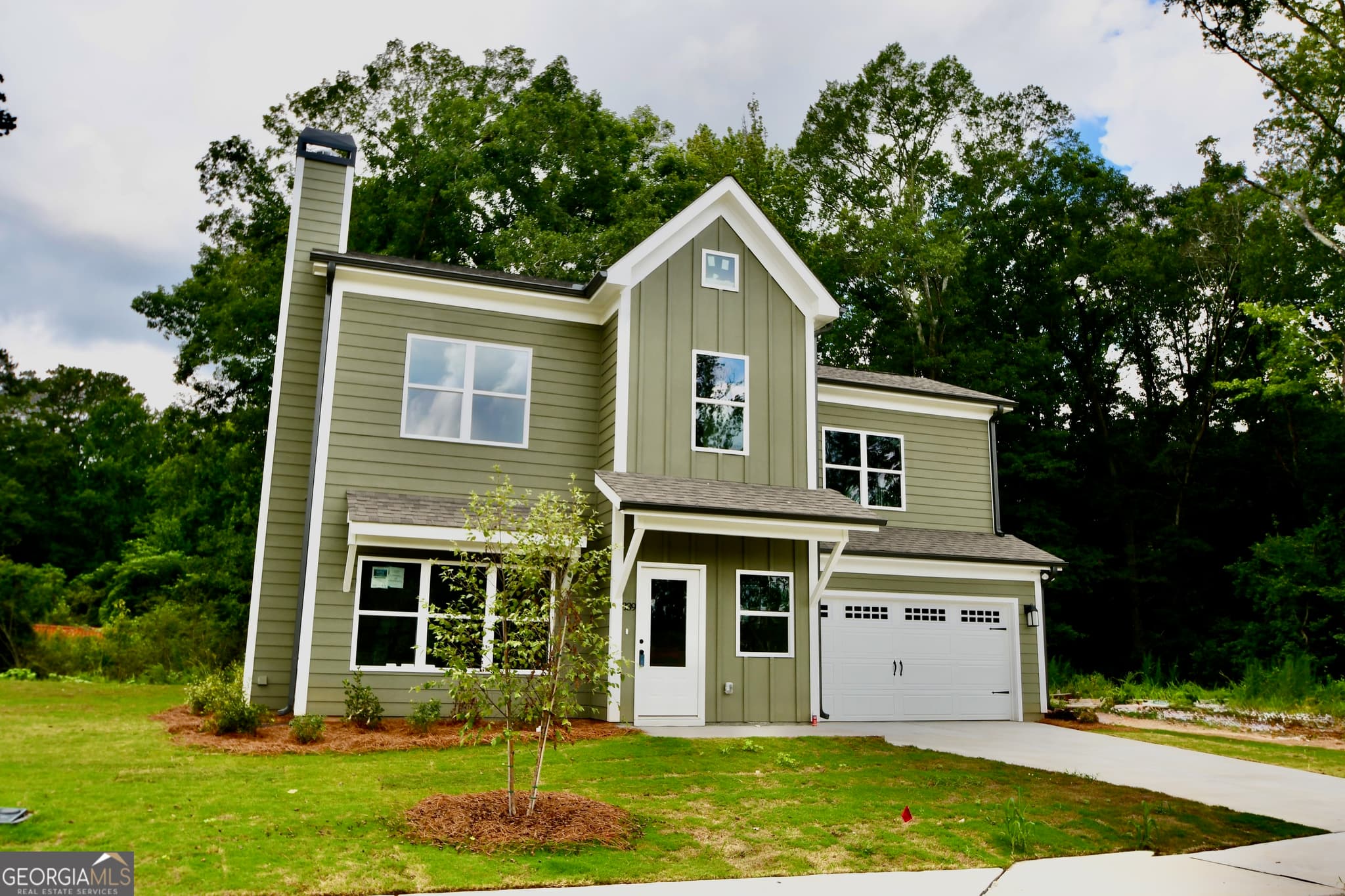4 bedroom, 2.5 bathroom, 1,637 sq ft single family residence for sale at 339 Andover Drive, Athens, GA 30607 — photo 2