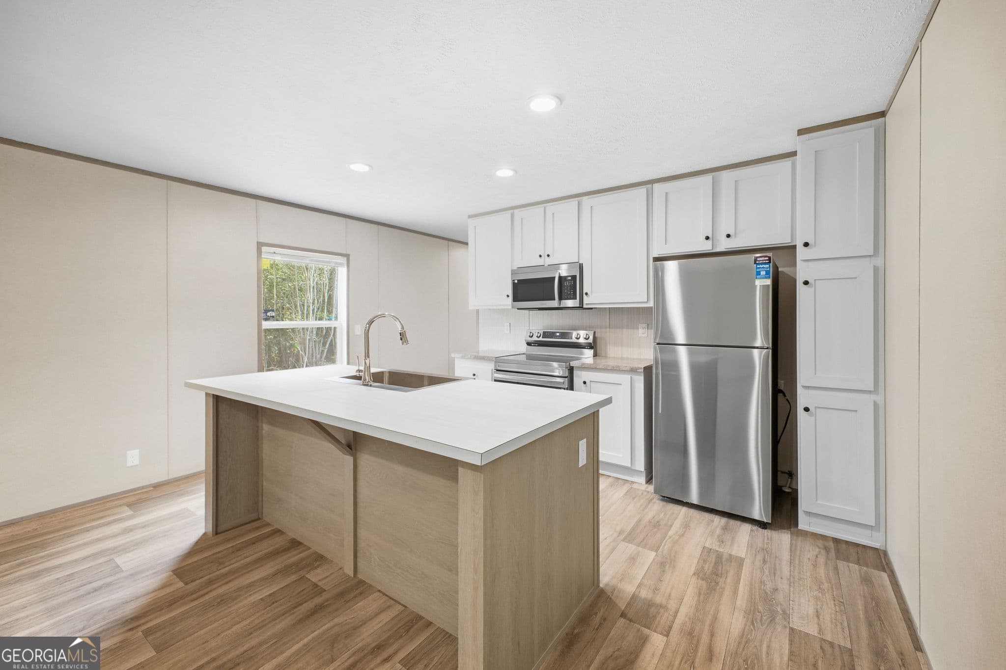 3 bedroom, 2 bathroom, 1,216 sq ft manufactured home,single family residence for sale at 110 SECLUDED ACRES, Lafayette, GA 30728 — photo 10