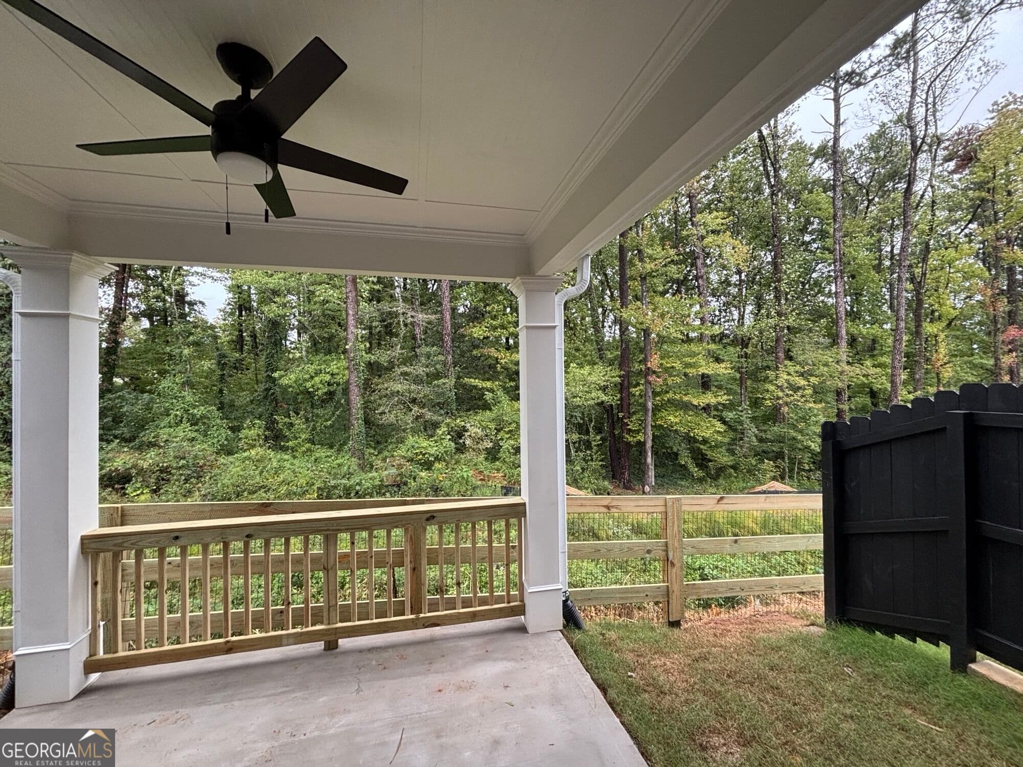 3 bedroom, 2.5 bathroom, 1,993 sq ft townhouse for sale at 890 Counterpoint Drive LOT 28, Decatur, GA 30032 — photo 3