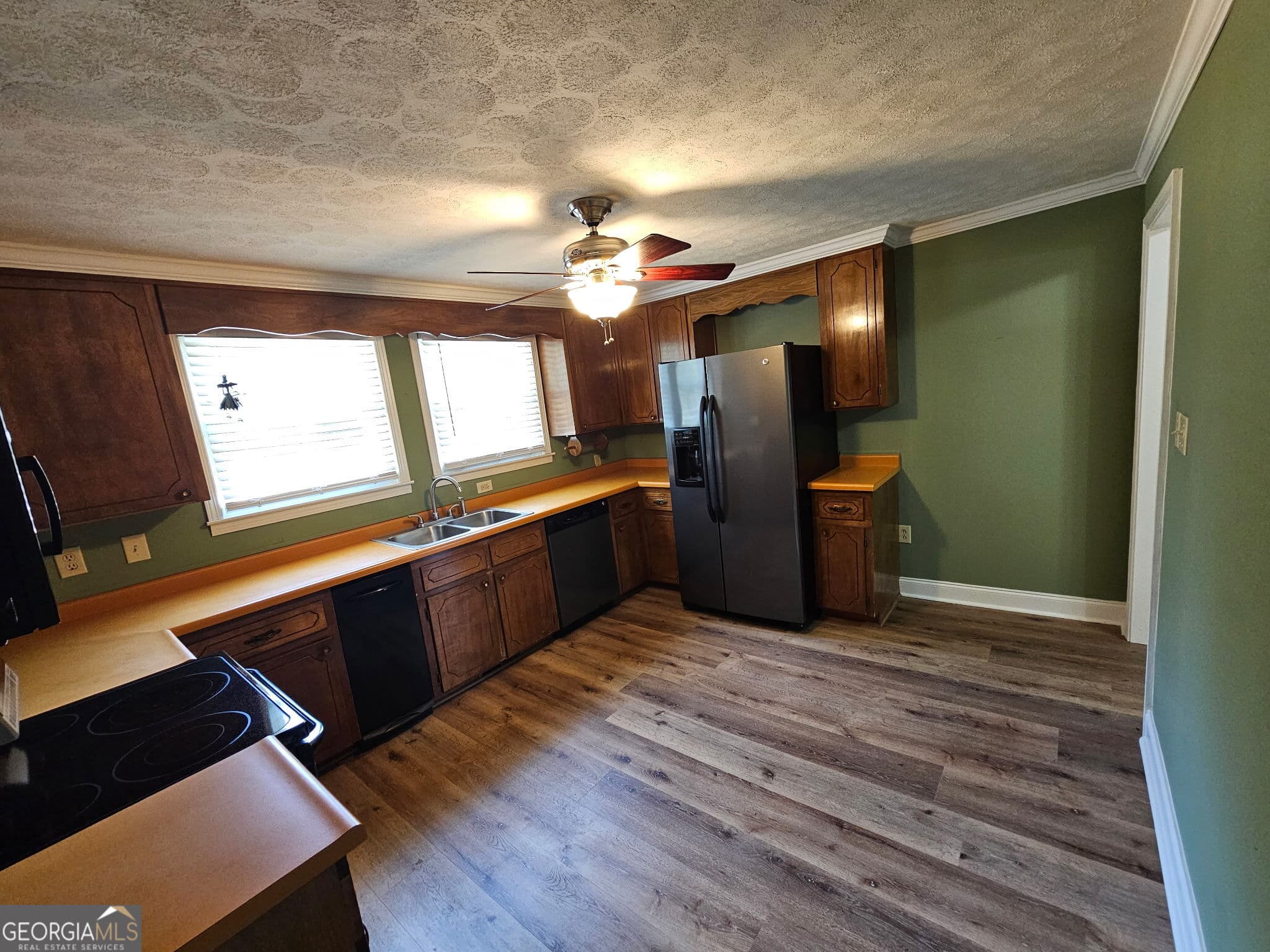 3 bedroom, 2 bathroom, 1,767 sq ft single family residence for rent at 372 Smith Street, Hartwell, GA 30643 for $2,000 a month — photo 7
