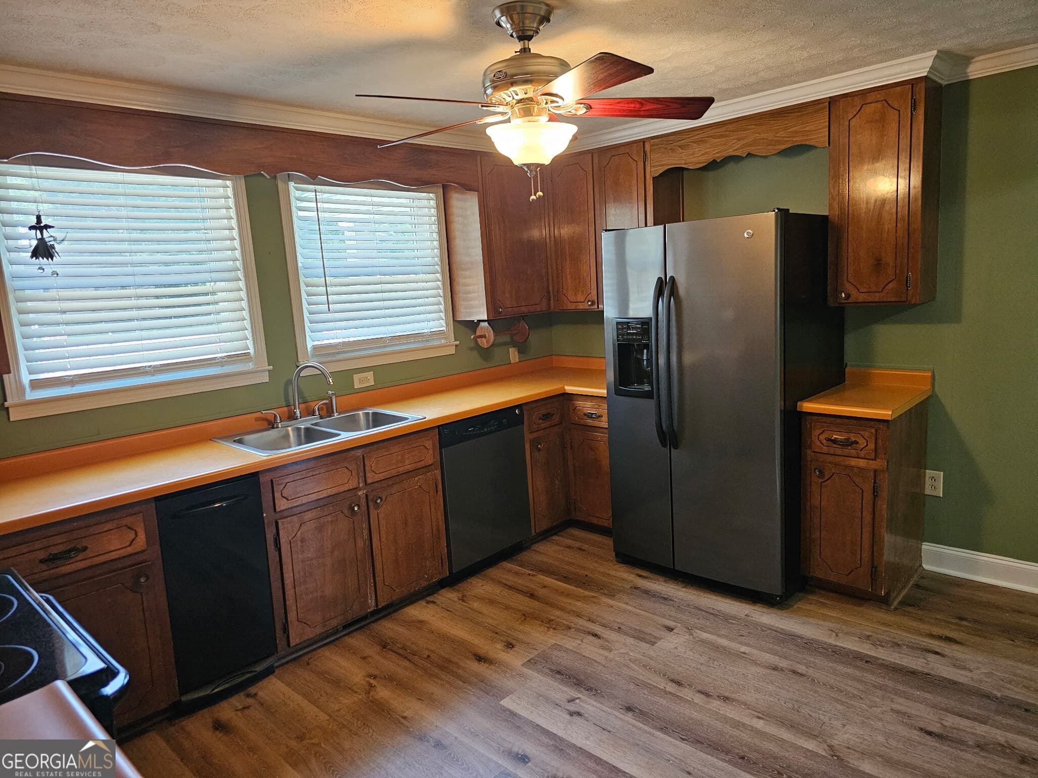 3 bedroom, 2 bathroom, 1,767 sq ft single family residence for rent at 372 Smith Street, Hartwell, GA 30643 for $2,000 a month — photo 8