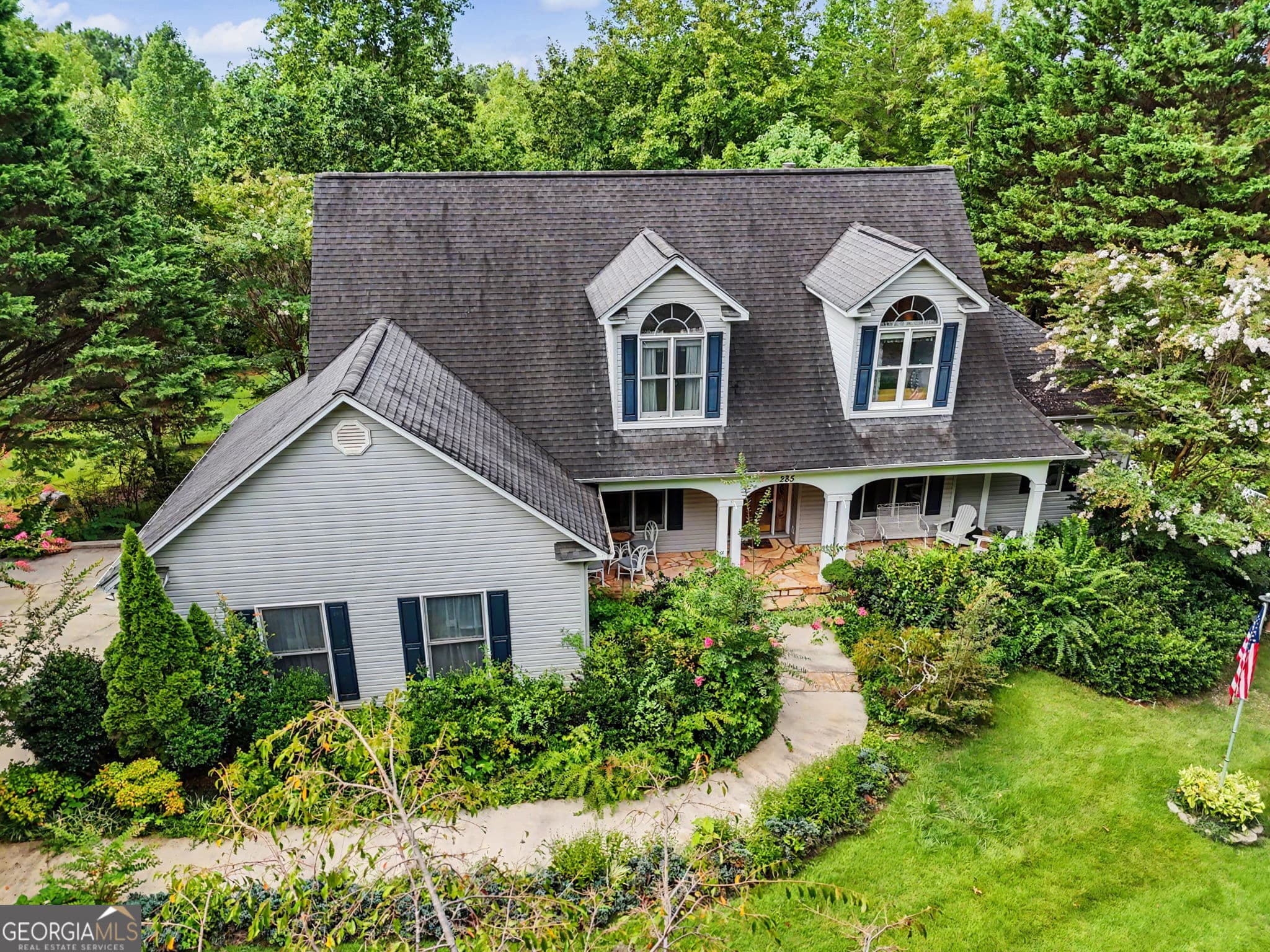 5 bedroom, 4.5 bathroom, 5,100 sq ft single family residence for sale at 285 Sunset View Road, Cleveland, GA 30528 — photo 1 of 96