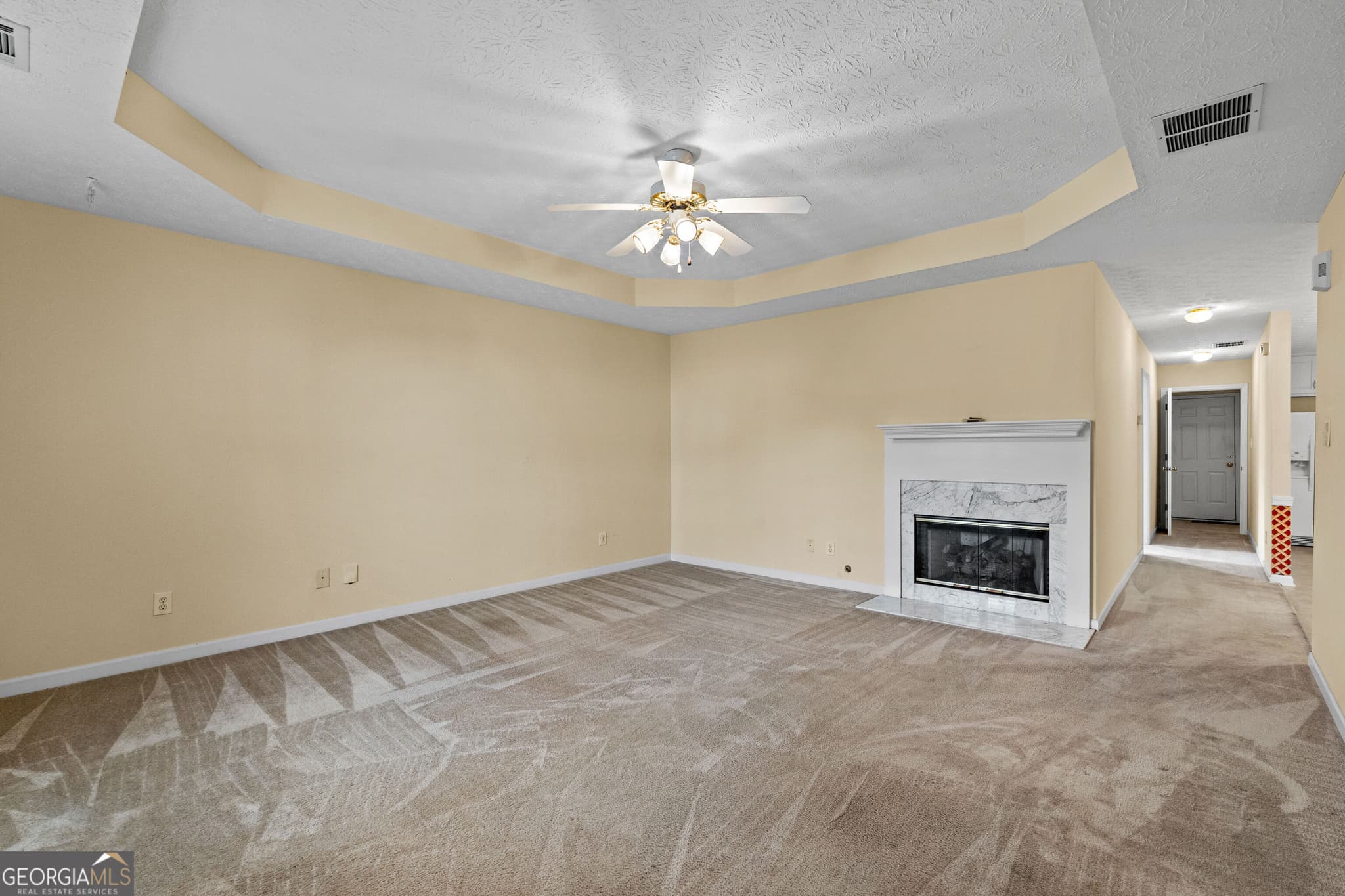 2 bedroom, 2 bathroom, 1,364 sq ft single family residence for sale at 270 Autumn Glen Circle, Fayetteville, GA 30215 — photo 9