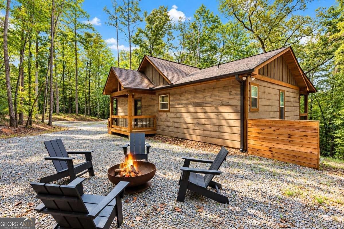2 bedroom, 2 bathroom, 1,000 sq ft cabin,single family residence for sale at 148 Haley Drive, Cherry Log, GA 30522 — photo 6