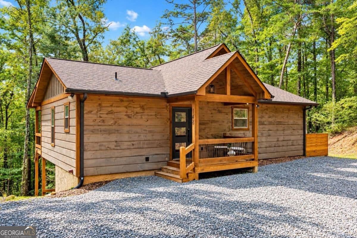 2 bedroom, 2 bathroom, 1,000 sq ft cabin,single family residence for sale at 148 Haley Drive, Cherry Log, GA 30522 — photo 7