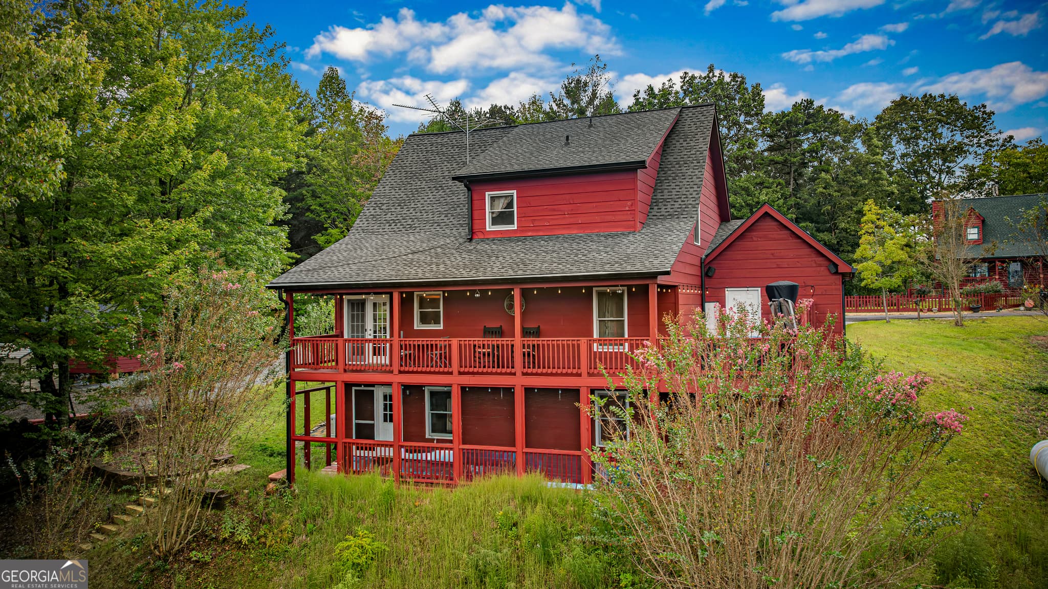 4 bedroom, 3 bathroom, 2,728 sq ft single family residence for sale at 132 New Berry Street, Ellijay, GA 30540 — photo 6