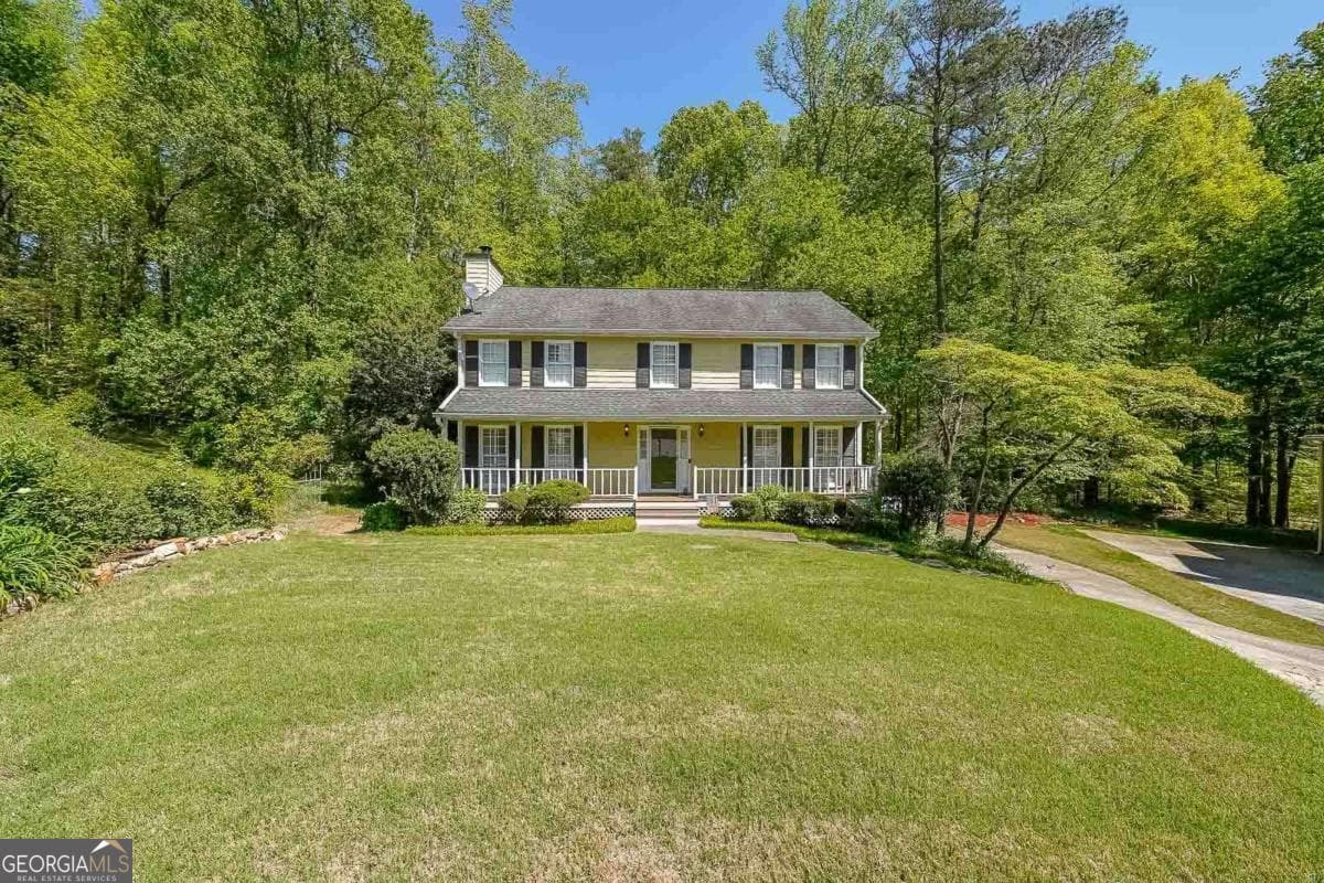 4 bedroom, 2.5 bathroom single family residence for rent at 1074 Hodges Way, Stone Mountain, GA 30087 for $2,595 a month — photo 1 of 1