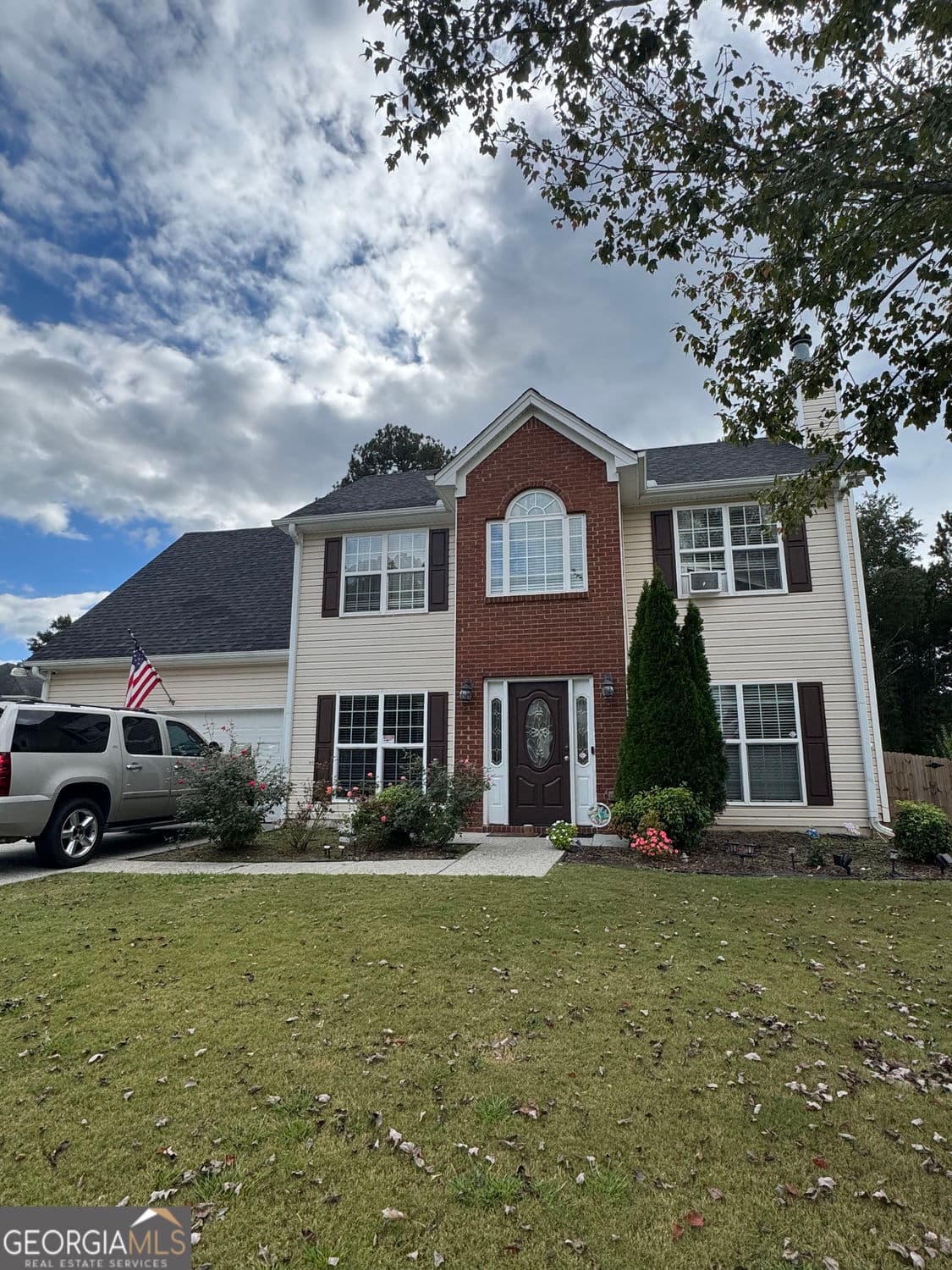 4 bedroom, 2.5 bathroom, 2,084 sq ft single family residence sold at 1160 Bramlett Forest Trail, Lawrenceville, GA 30045