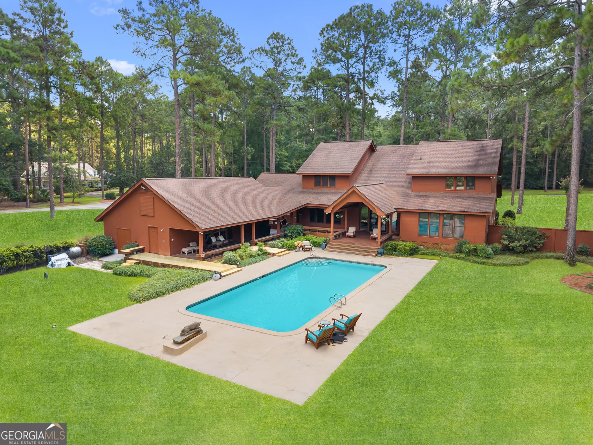 5 bedroom, 3.5 bathroom, 3,761 sq ft single family residence for sale at 7 Whippoorwill Drive, Statesboro, GA 30458 — photo 2