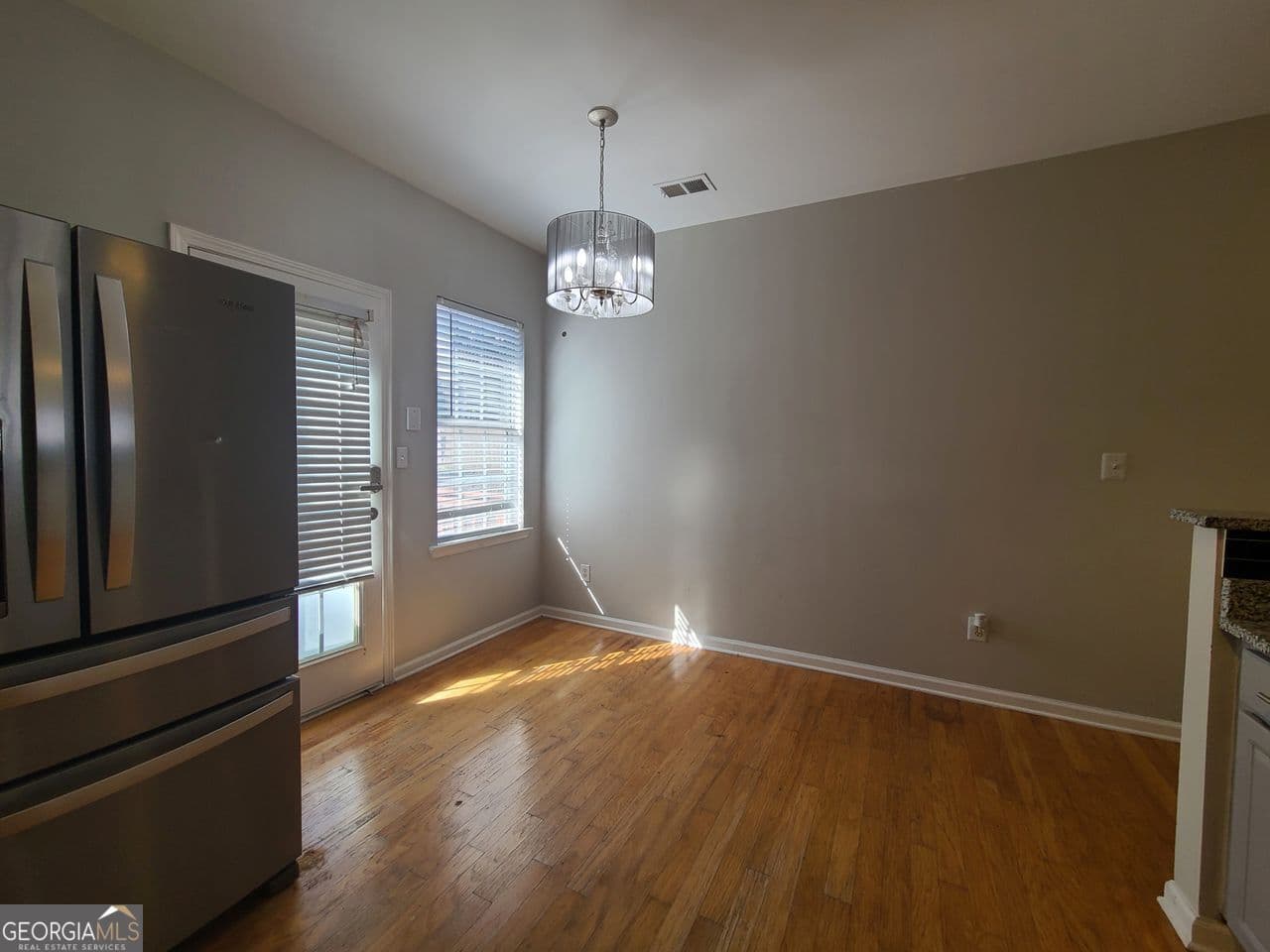 3 bedroom, 2.5 bathroom, 594 sq ft townhouse for sale at 3267 MILL SPRINGS Circle, Buford, GA 30519 — photo 6