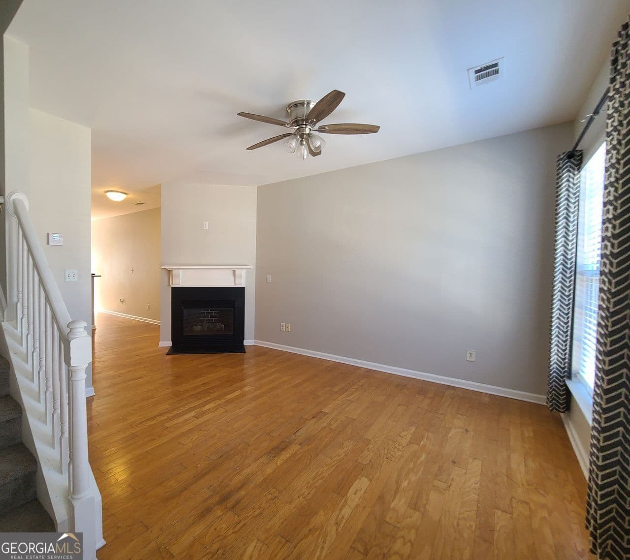 3 bedroom, 2.5 bathroom, 594 sq ft townhouse for sale at 3267 MILL SPRINGS Circle, Buford, GA 30519 — photo 10