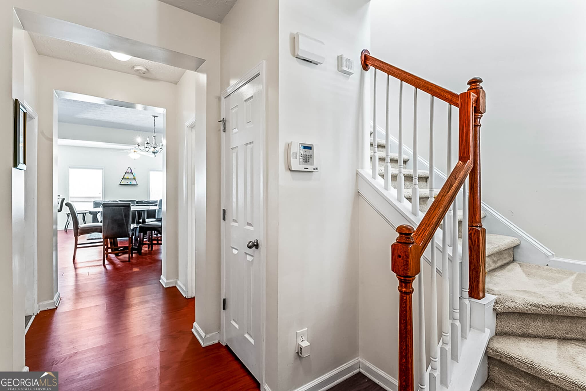 3 bedroom, 2.5 bathroom, 1,590 sq ft townhouse for rent at 2555 Flat Shoals Road APT 2006, South Fulton, GA 30349 for $2,000 a month — photo 2