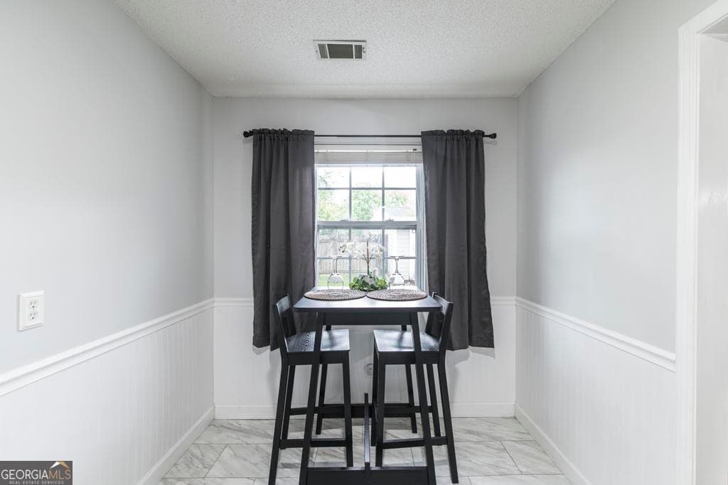 4 bedroom, 3 bathroom, 2,011 sq ft townhouse for sale at 132 Sussex Drive, Warner Robins, GA 31088 — photo 8